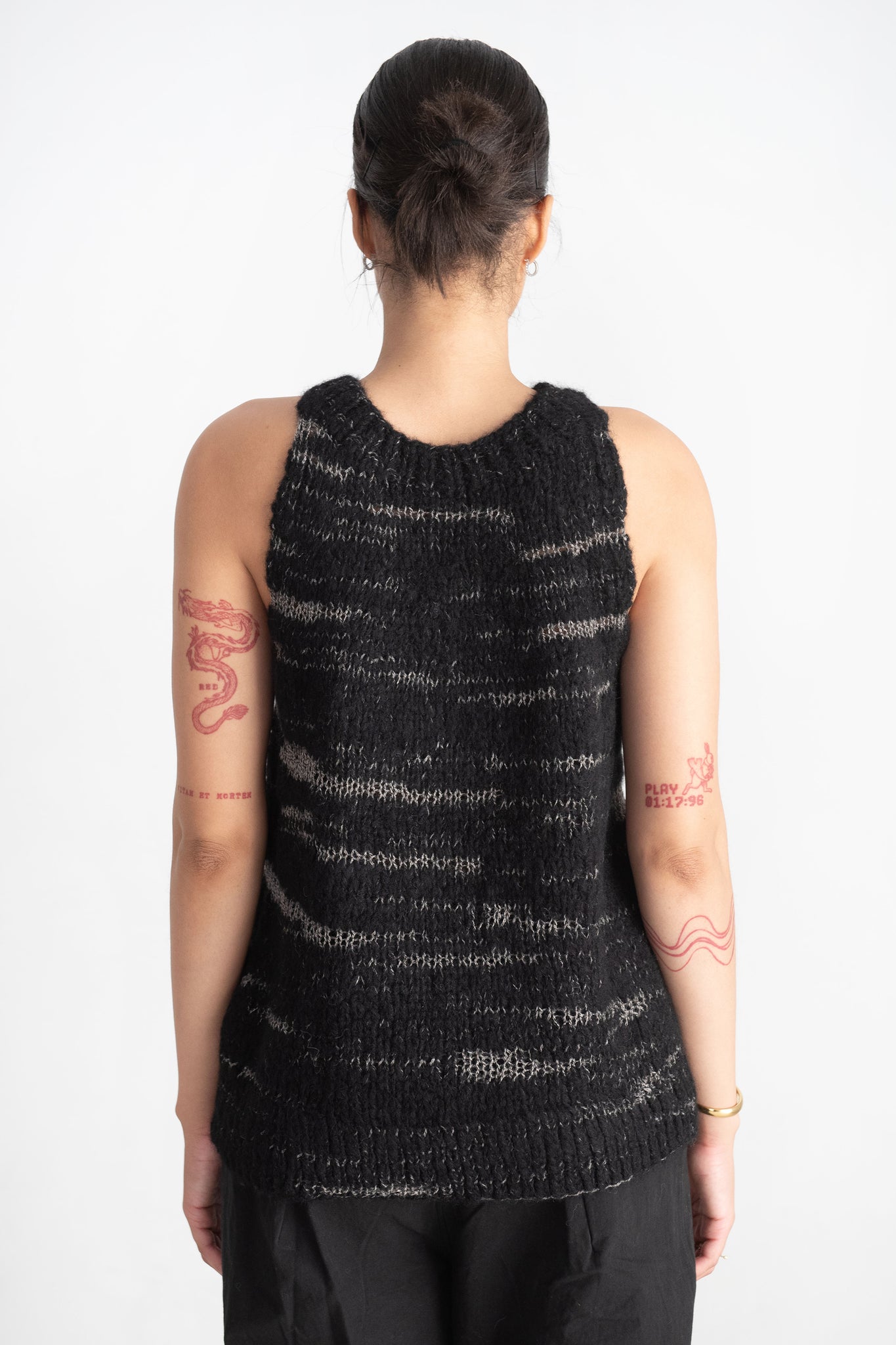 Lauren Manoogian - Handknit Threadbare Shell, Black