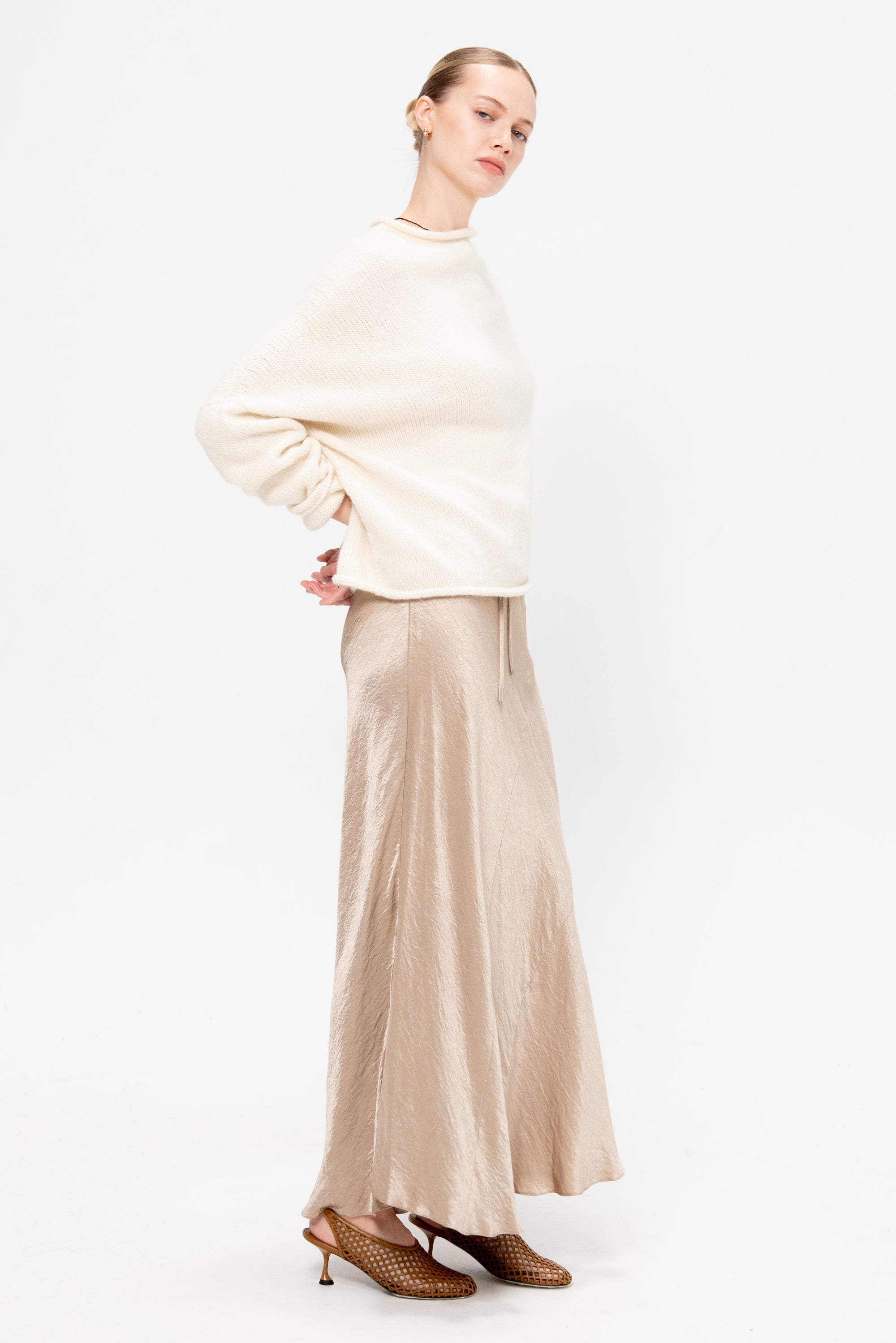 Askew Pullover, Raw White