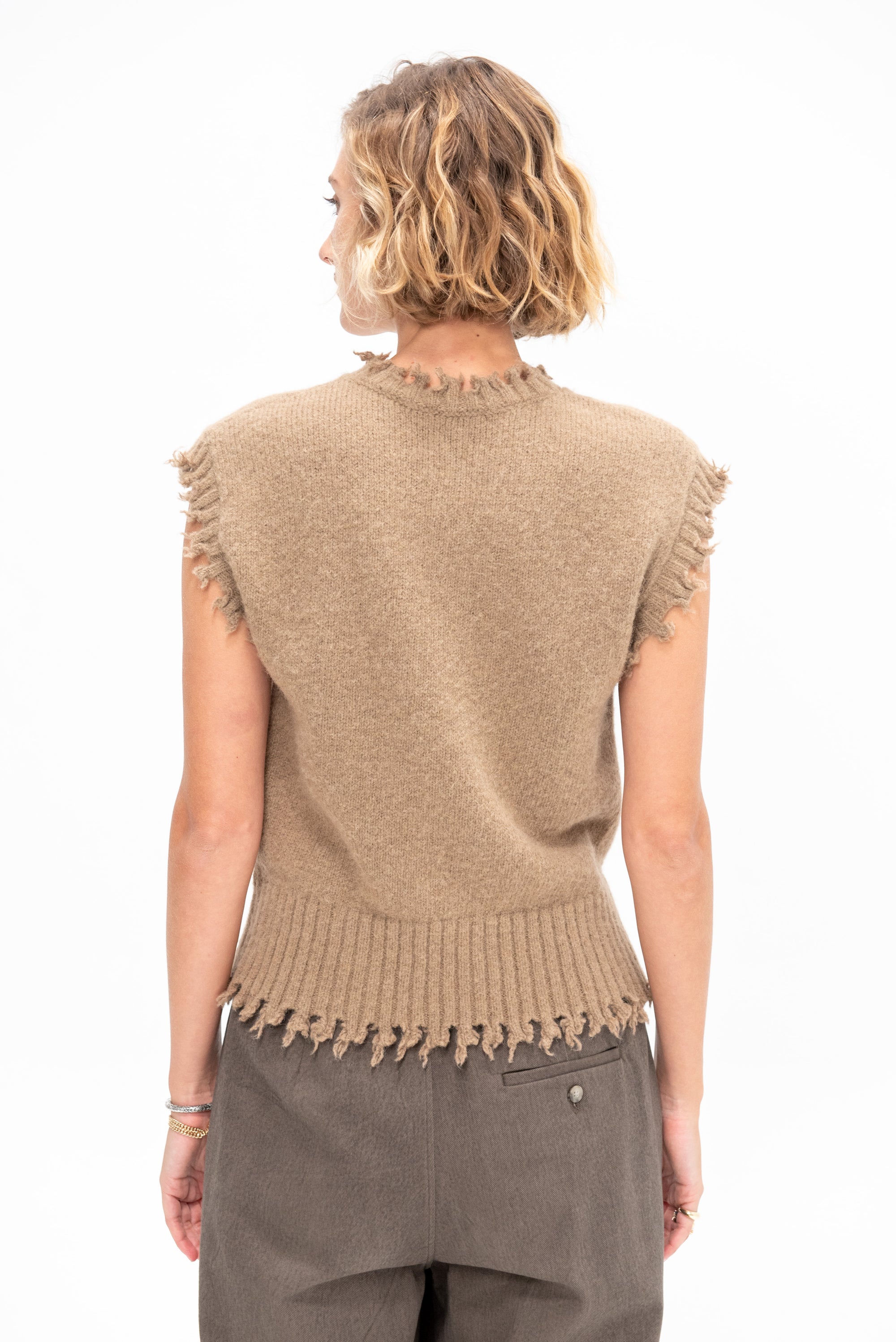 Fray Shell, Tobacco