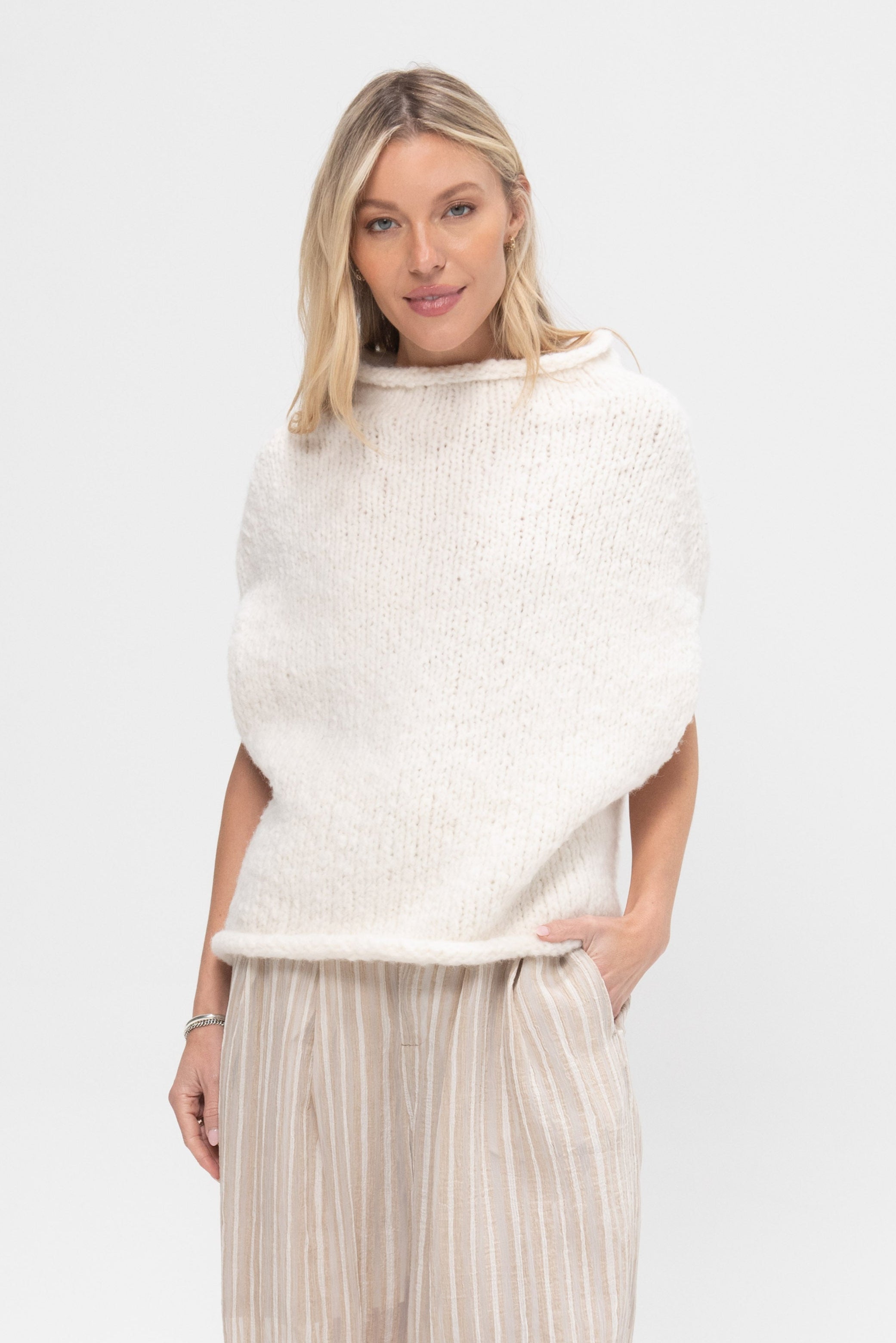 Lauren Manoogian Handknit Shoulder Shell, White – Kick Pleat Lauren Manoogian Handknit Shoulder Shell, White – Kick Pleat