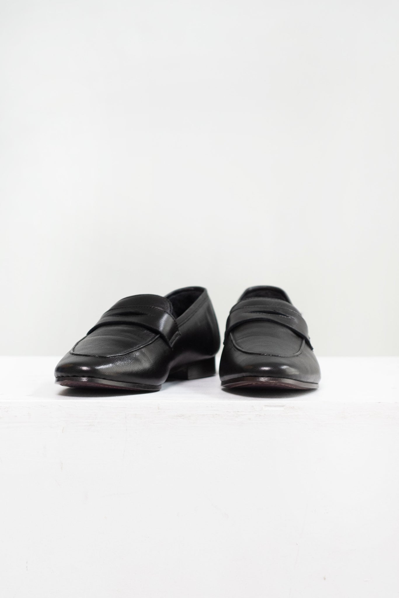 Leather and Shearling Flaneur, Black