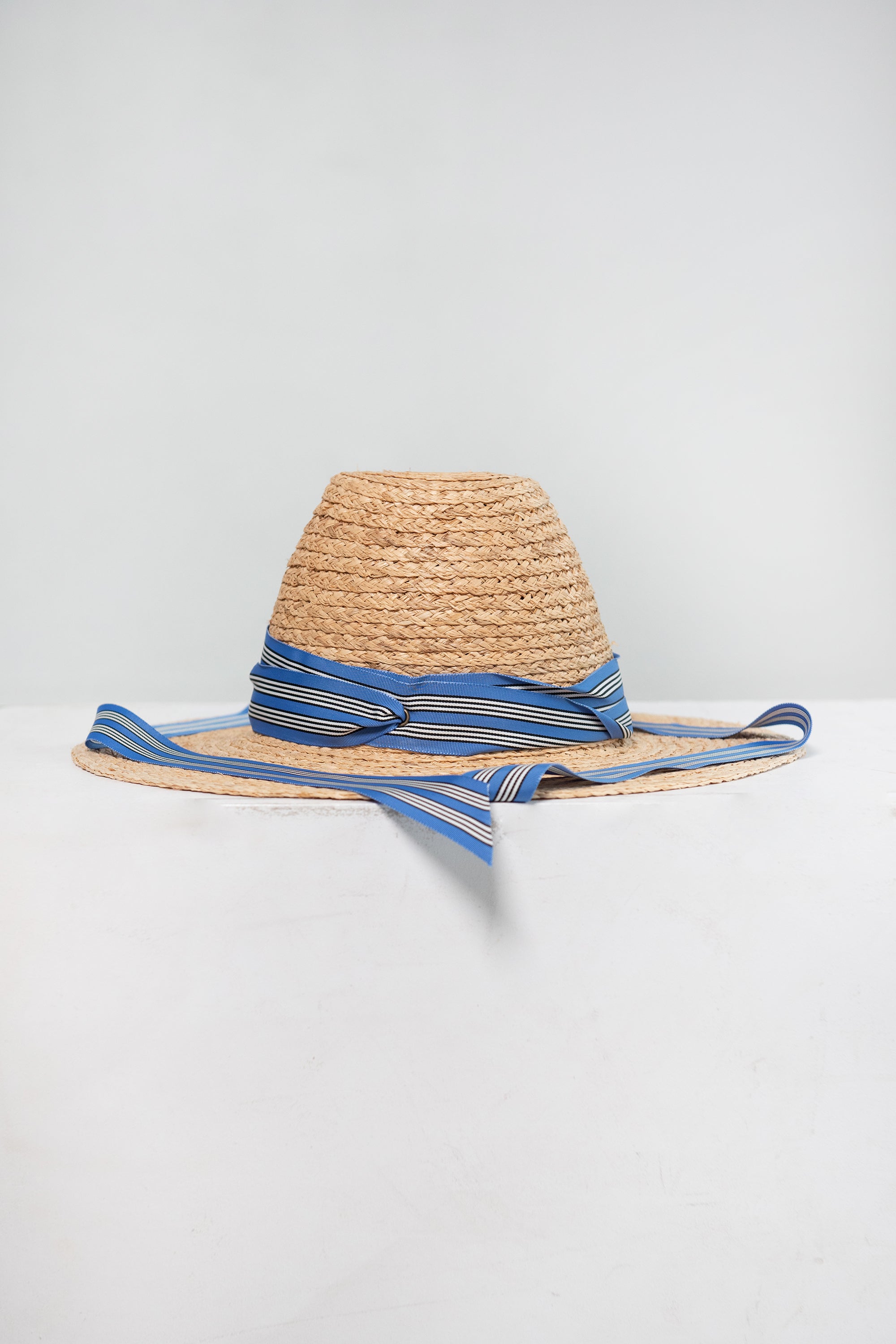 Regatta hats shop