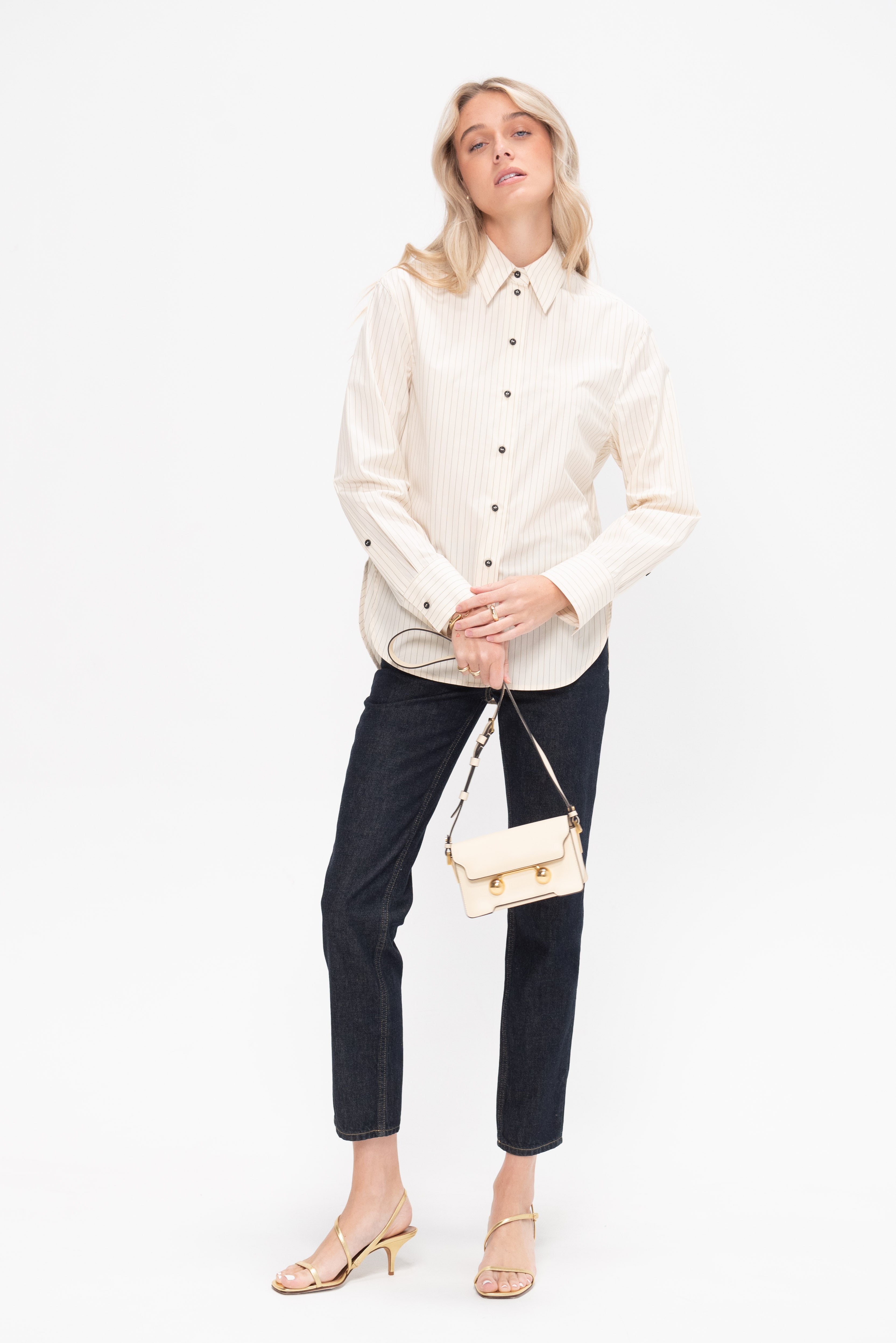 LOULOU DE SAISON – Kick Pleat