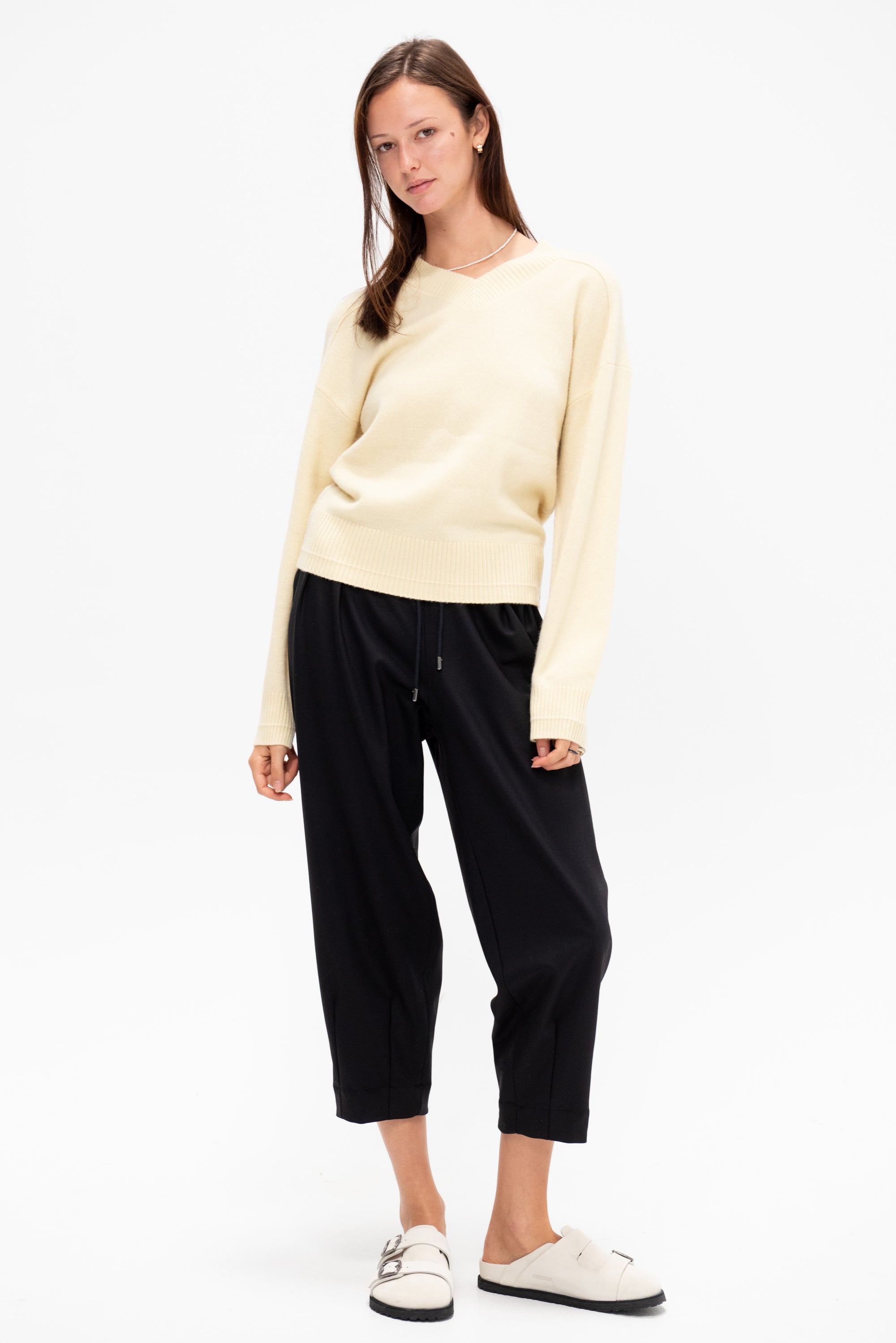 Barrell Leg Drawstring Trouser, Black