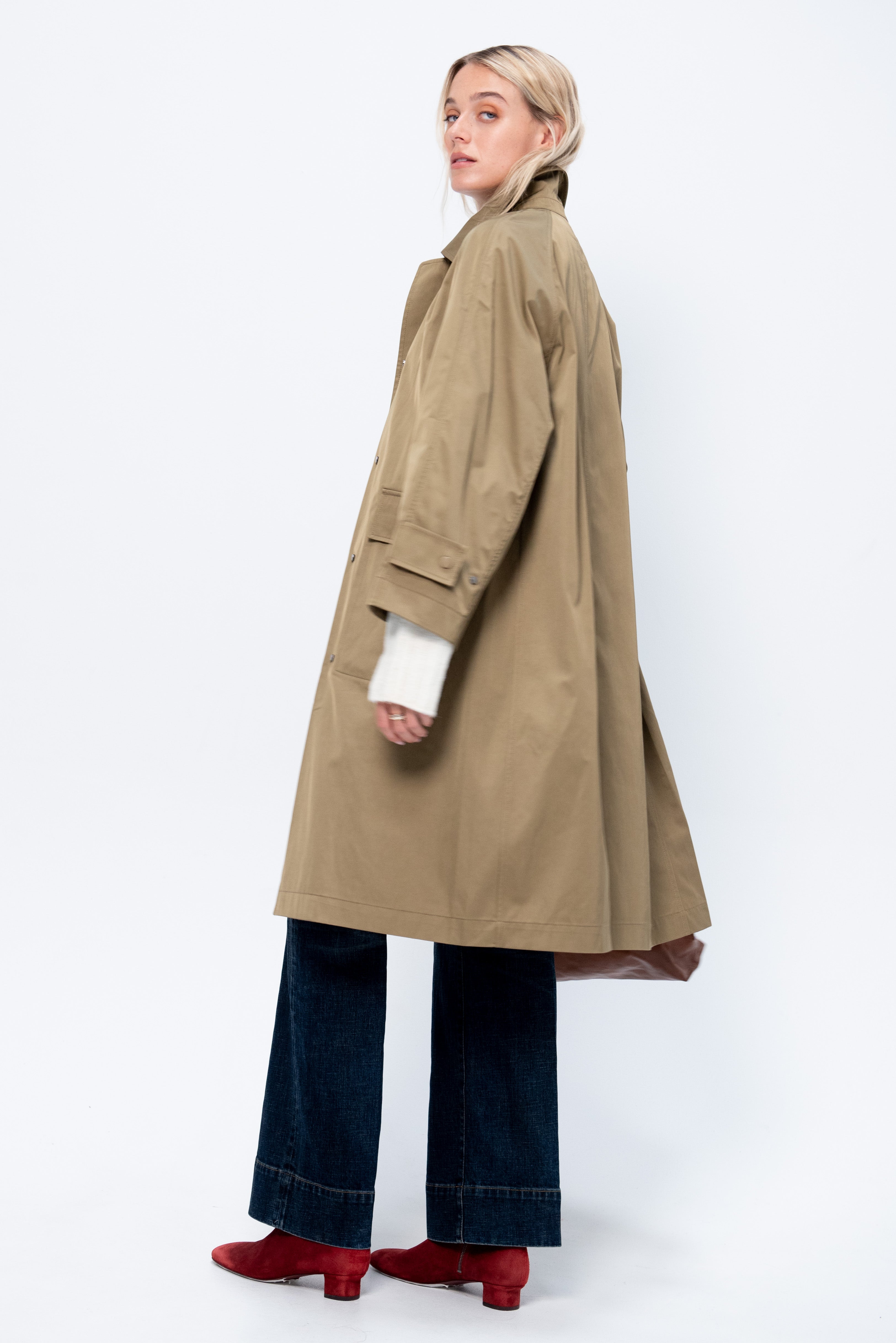 Oversized Trench – Kick Pleat