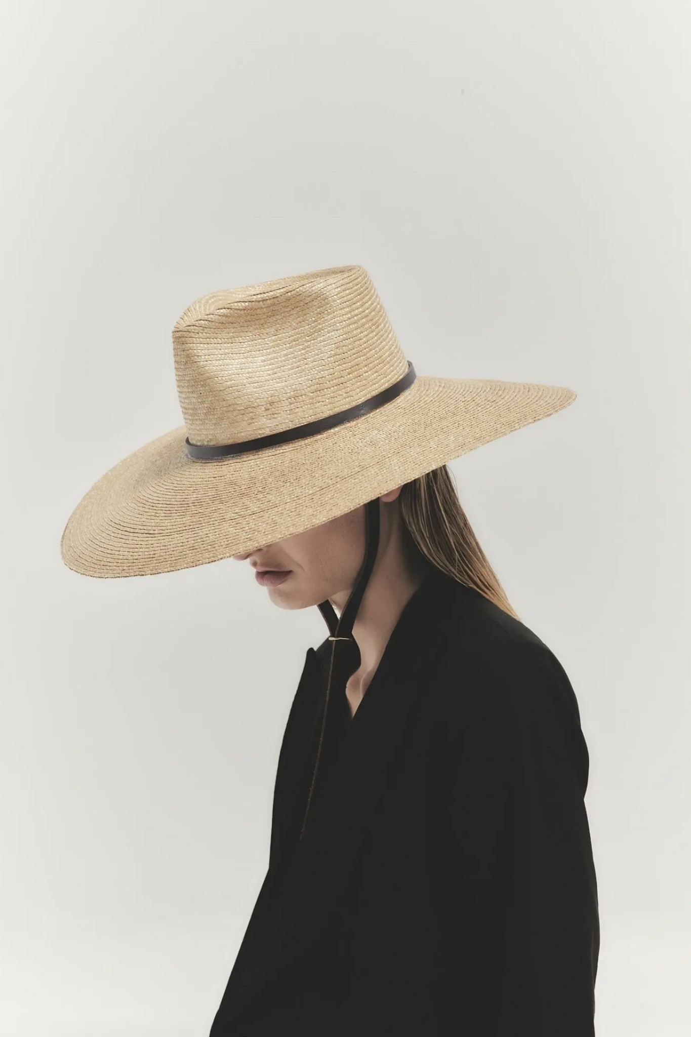 Janessa Leoné - Milton, Natural