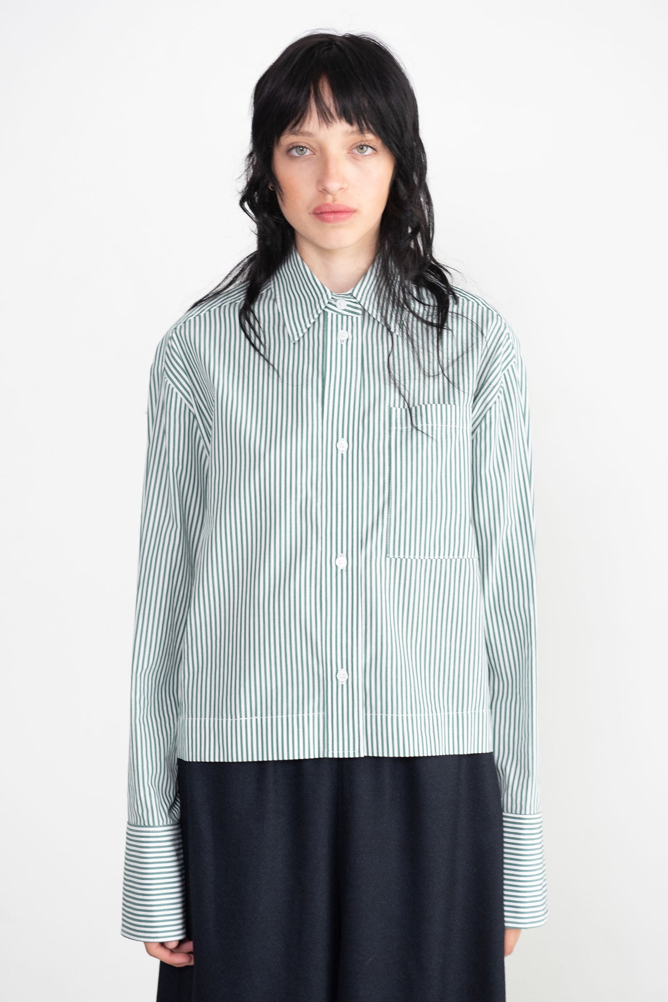 Nomia - Cropped Button Down Shirt, Grass and White