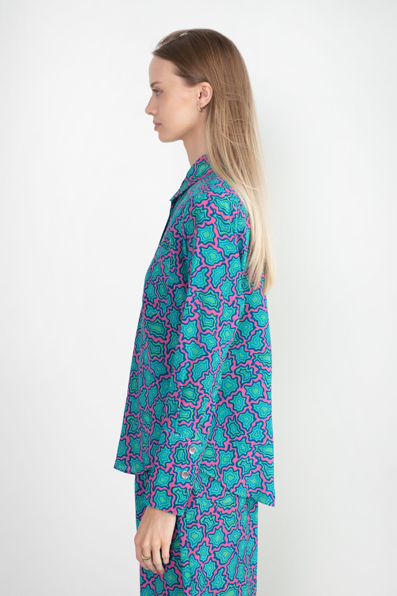 ODEEH - Memphis Achats Crepe De Chine Blouse, Caribbean Blue