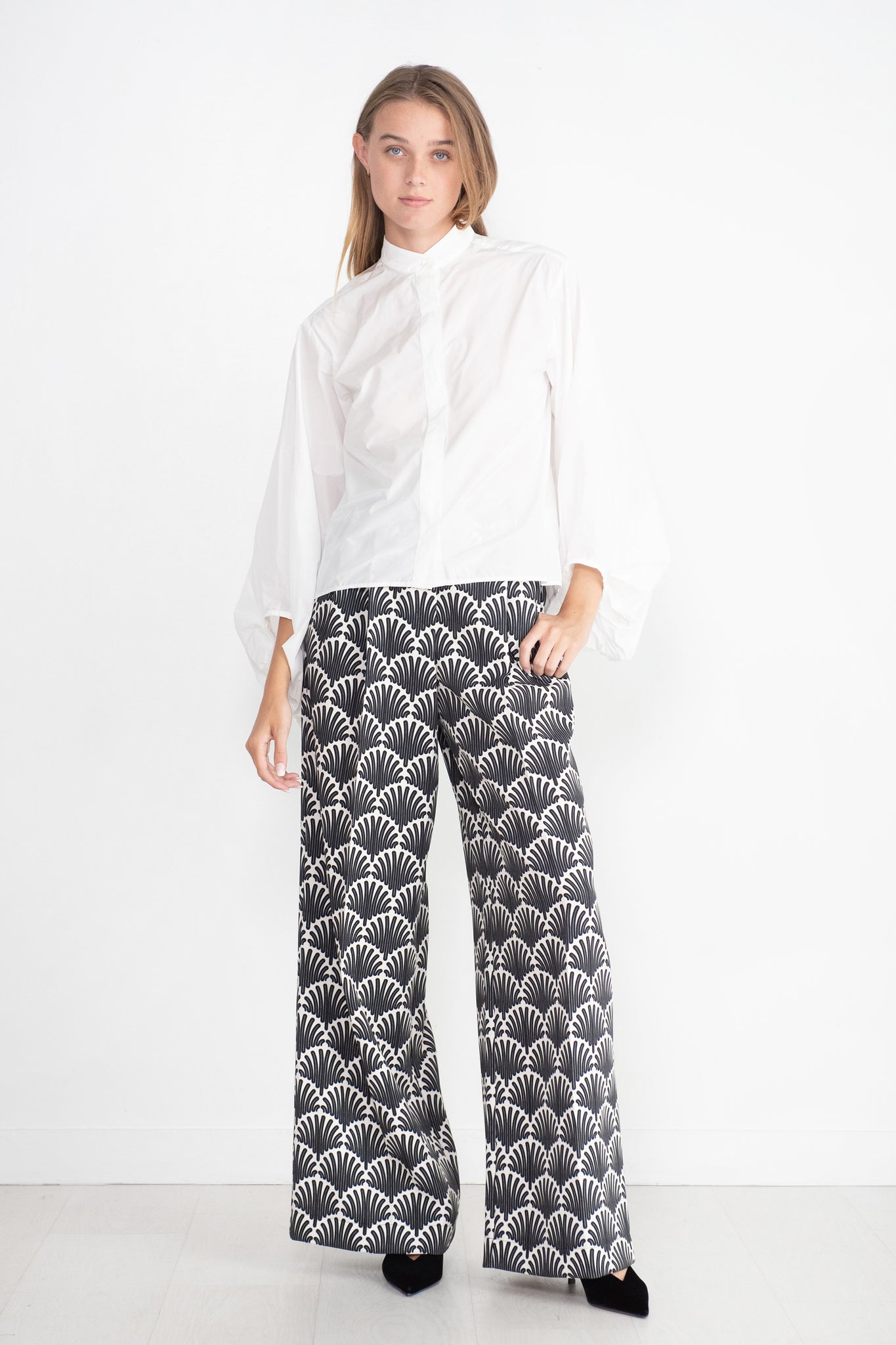 ODEEH - Balloon Sleeve Blouse, White