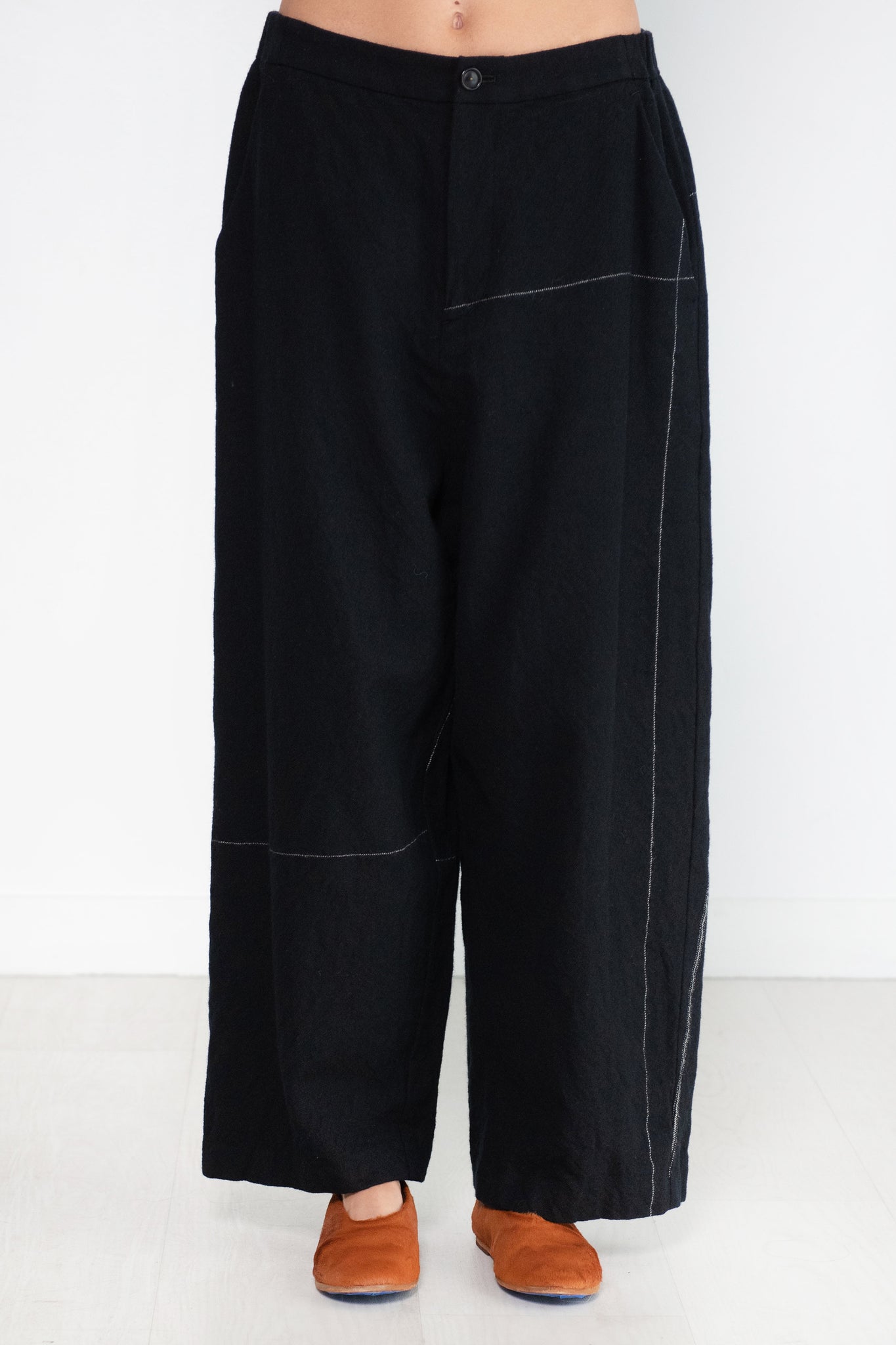 pas de calais - Wide Pants Wool Twill, Black