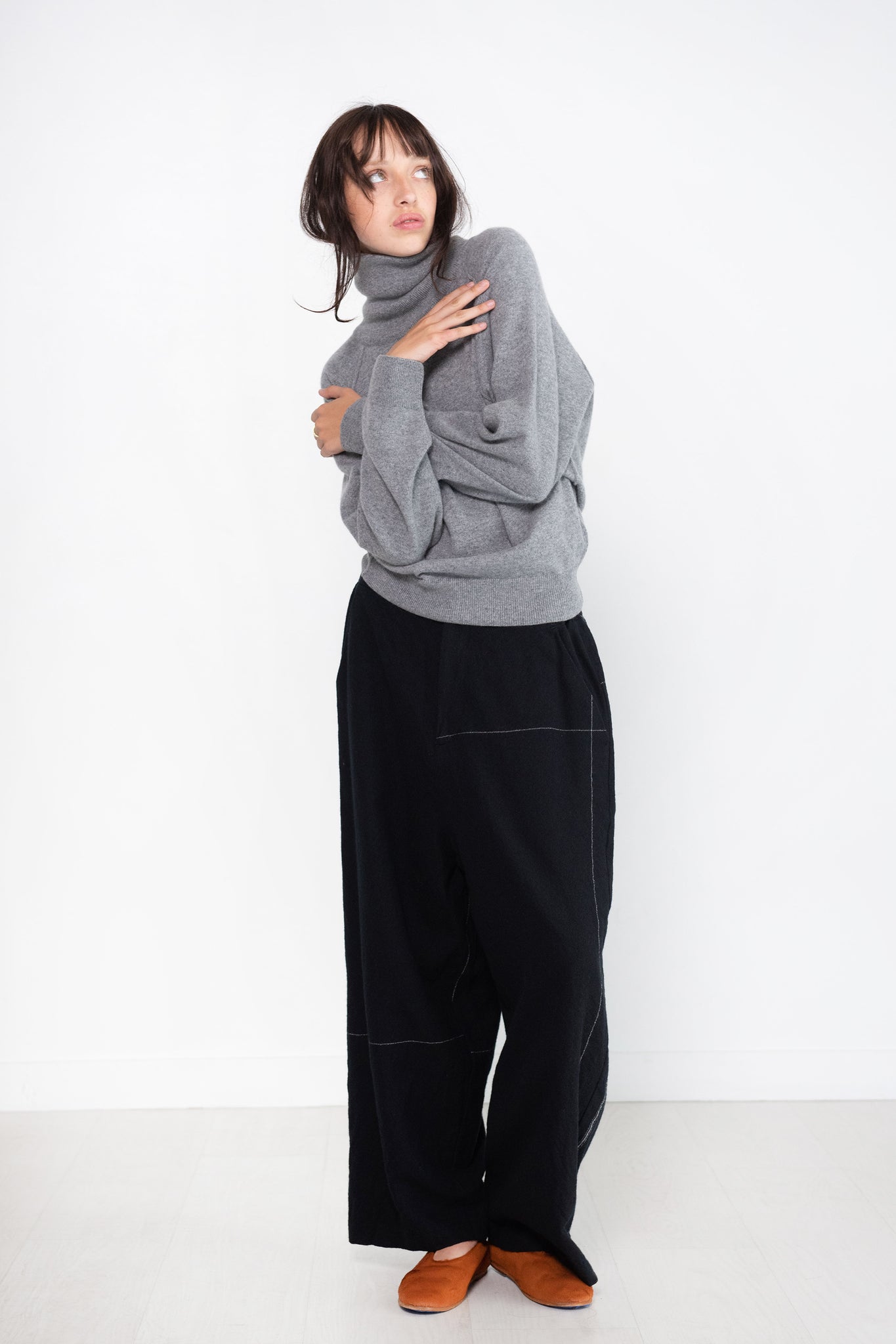 pas de calais - Wide Pants Wool Twill, Black