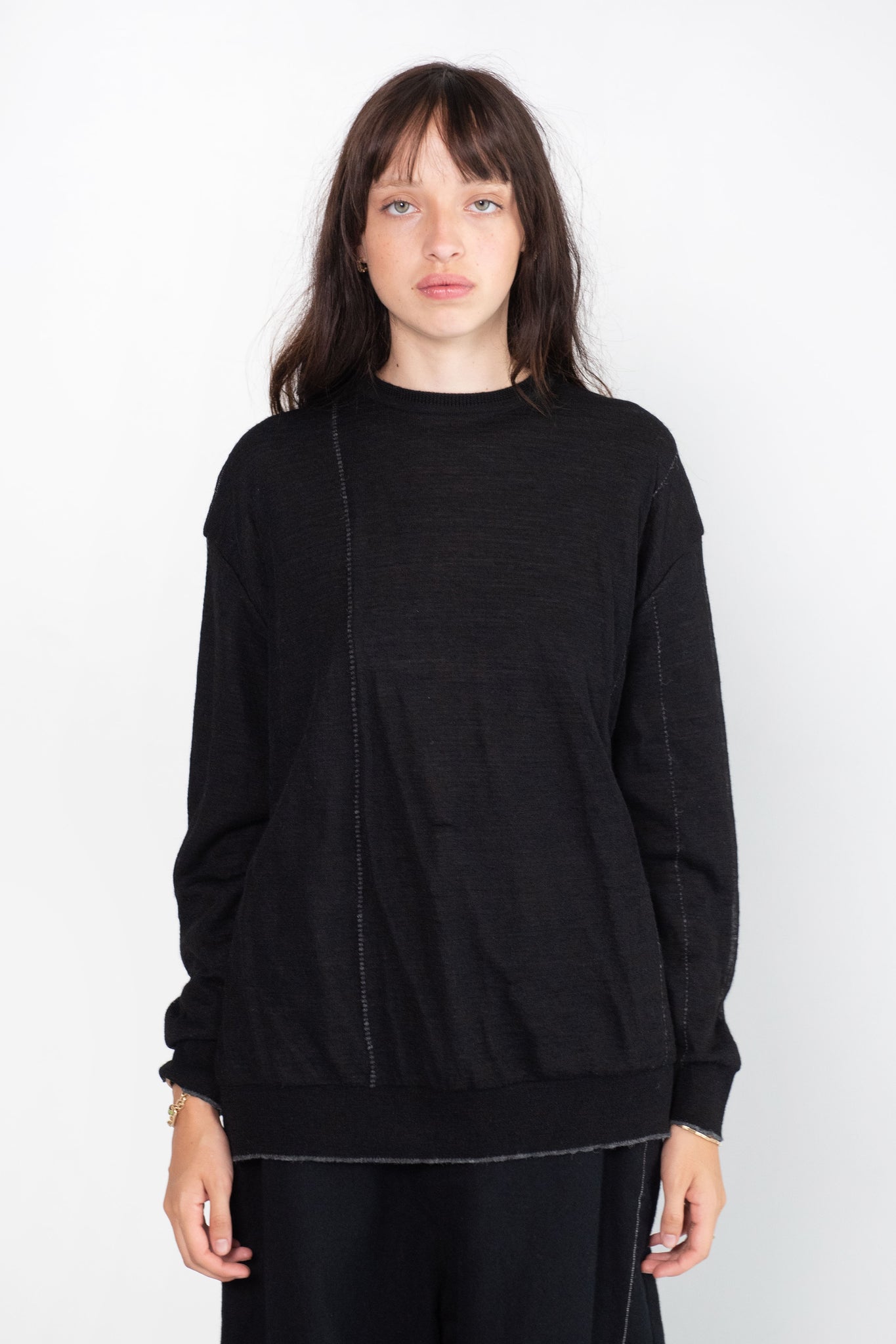 pas de calais - Alpaca Crew Pullover, Black