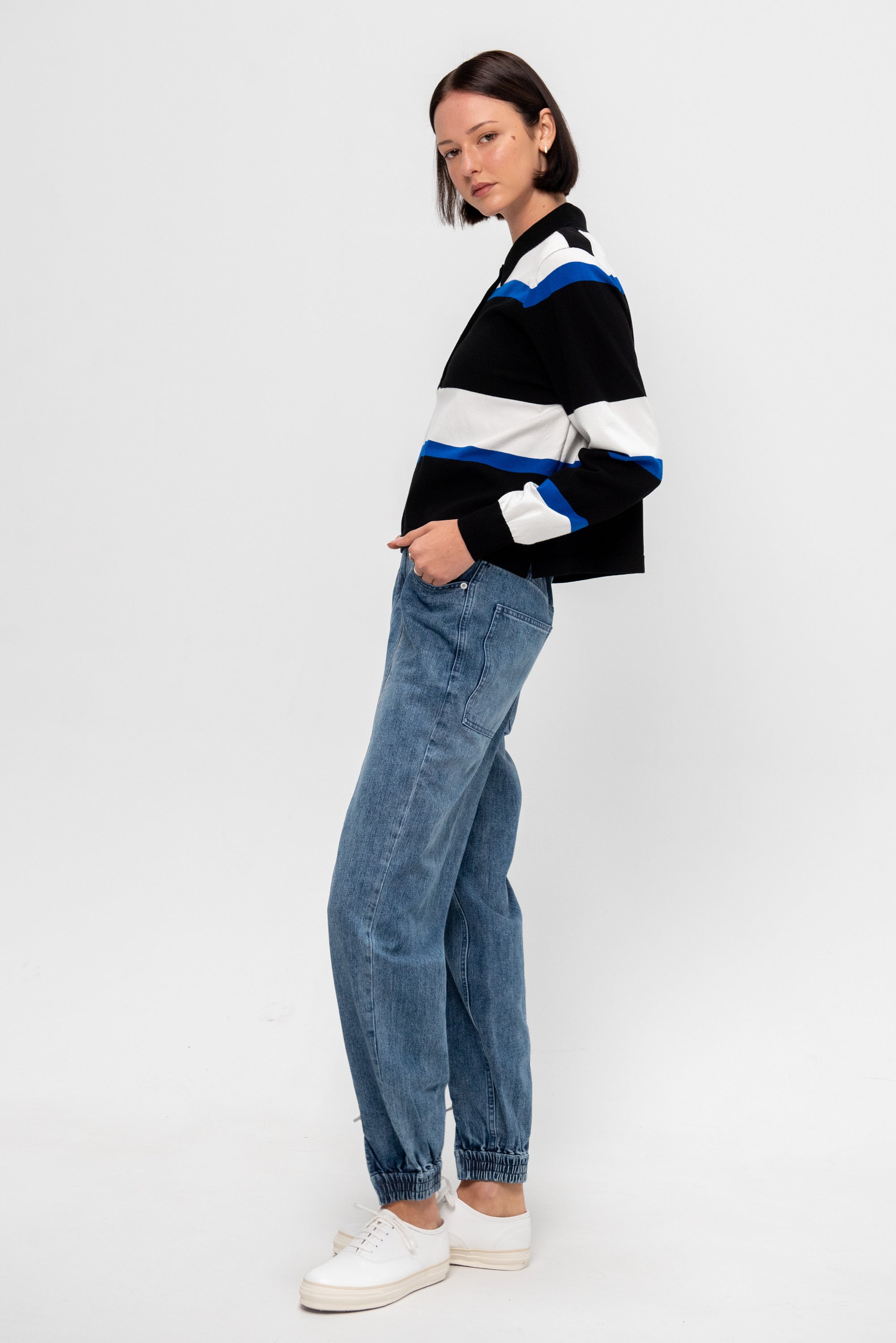 Iska Blouse, Black / Blue / Off White