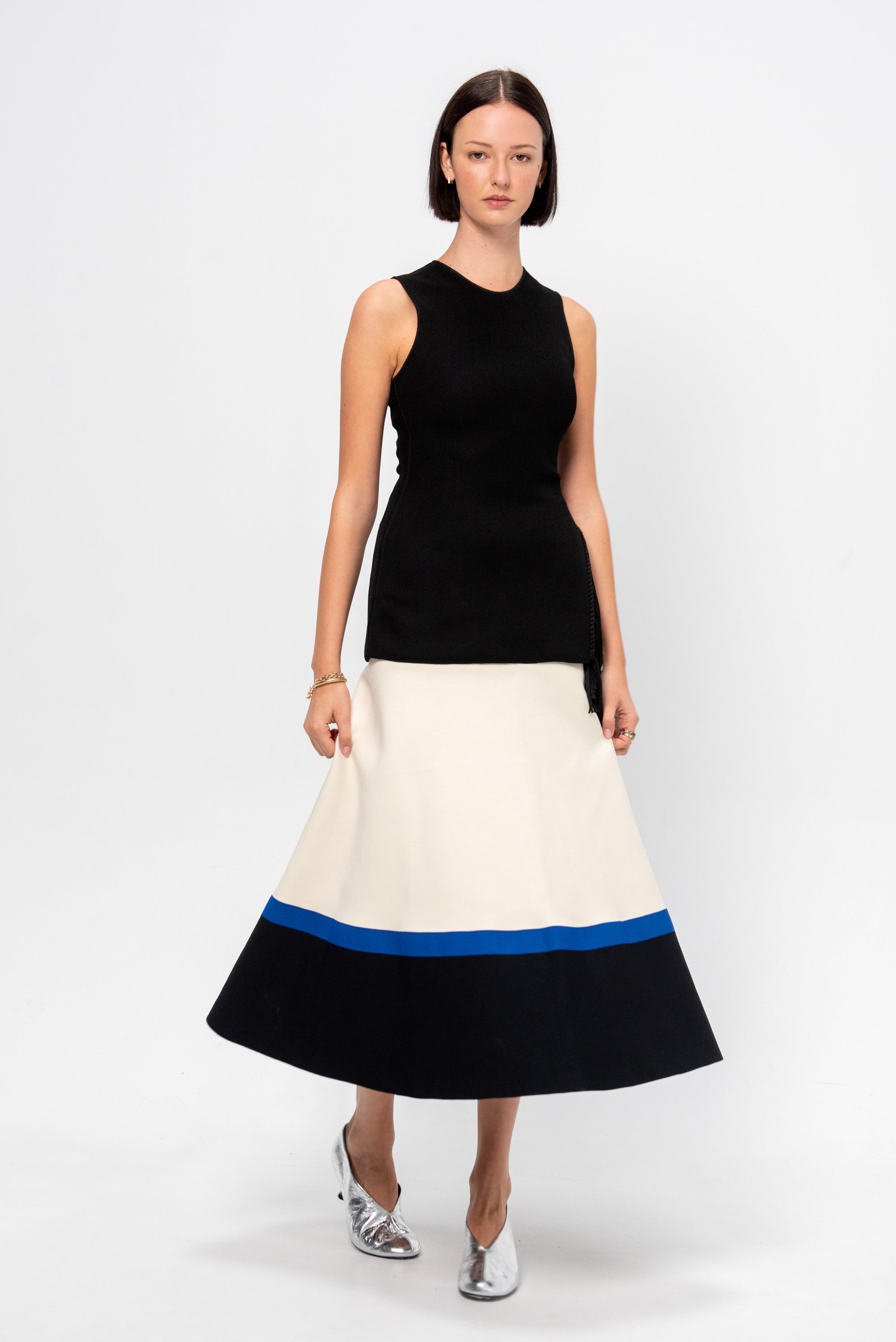 Roma Skirt, Off-White / Blue / Black