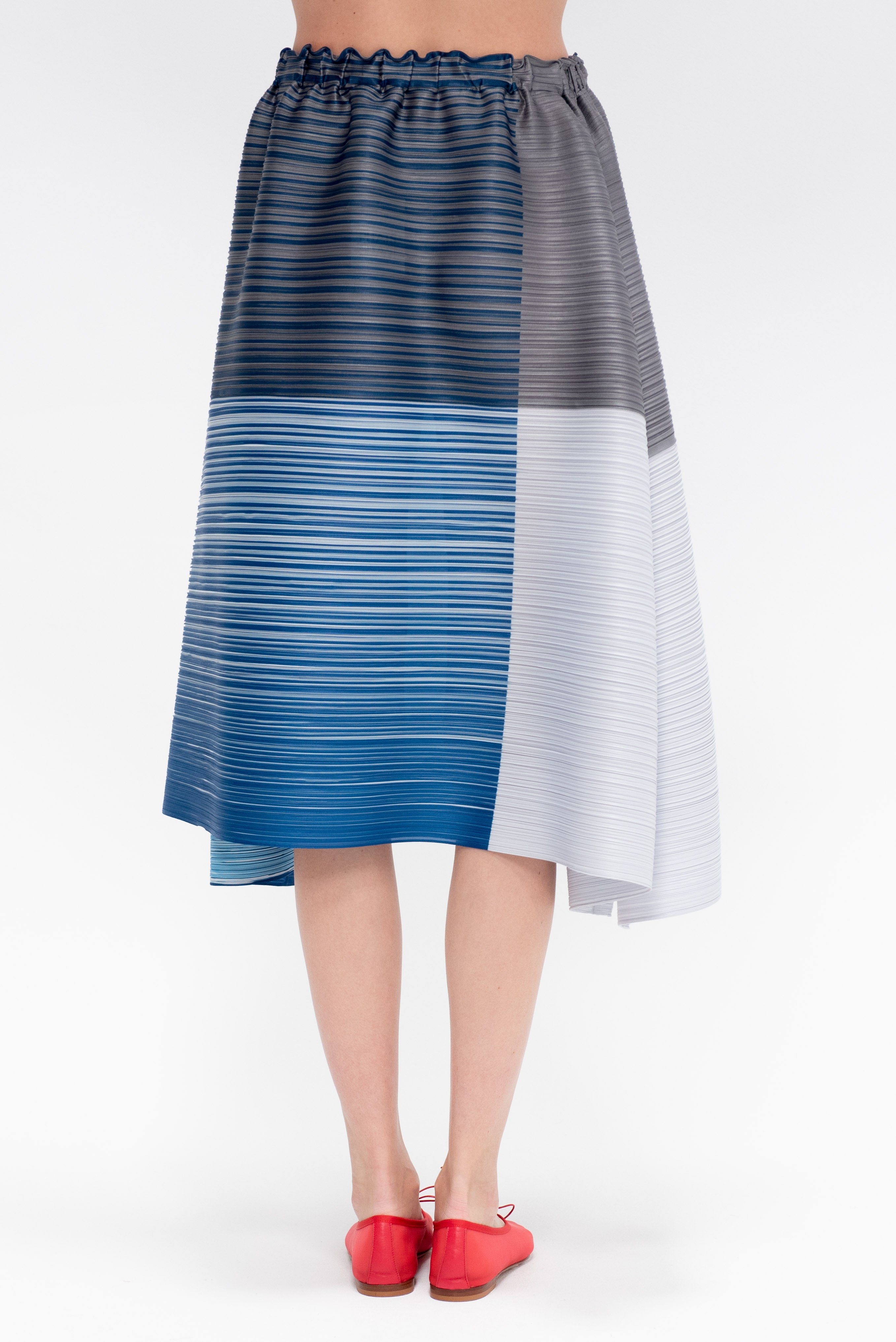 PLEATS PLEASE ISSEY MIYAKE（スヌード）のフリマアイテム一覧