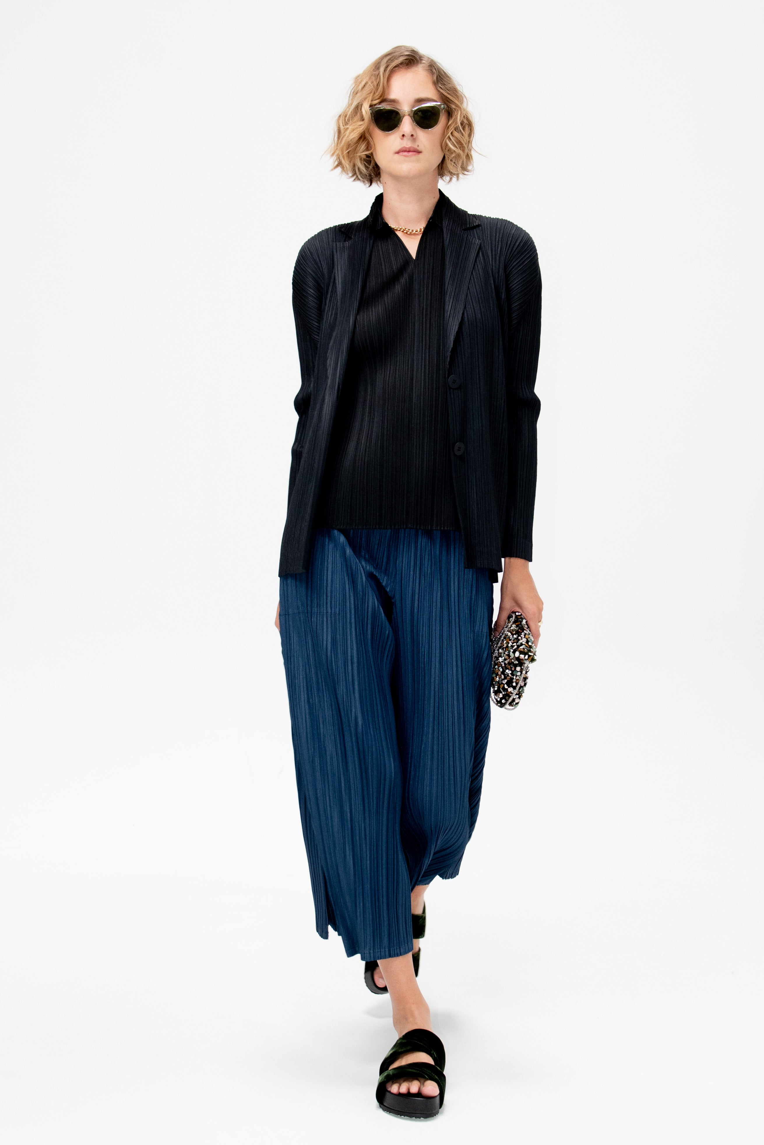 Pleats Please by Issey Miyake Mellow Pleats, Navy – Kick Pleat