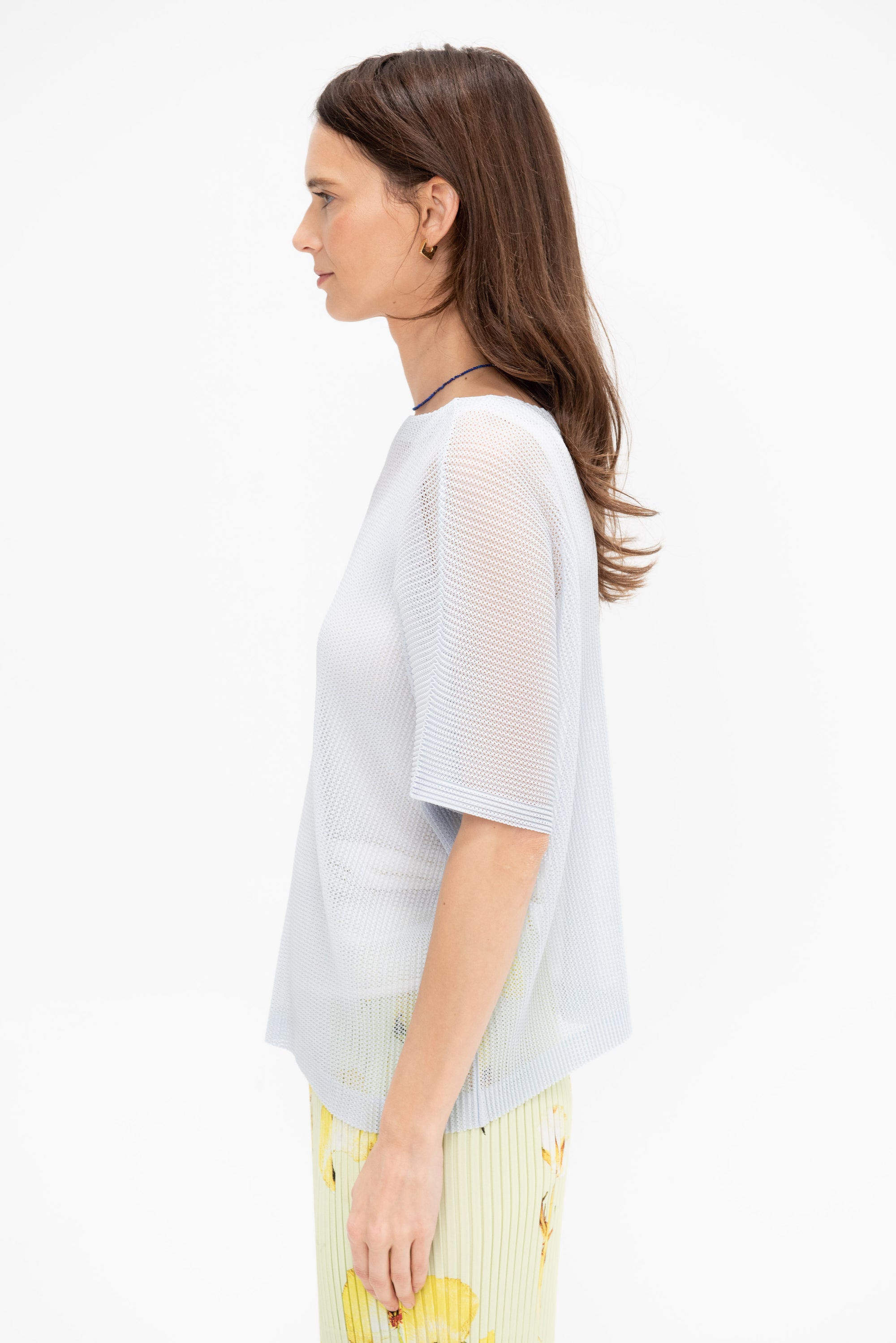 Tatami April, Light Gray