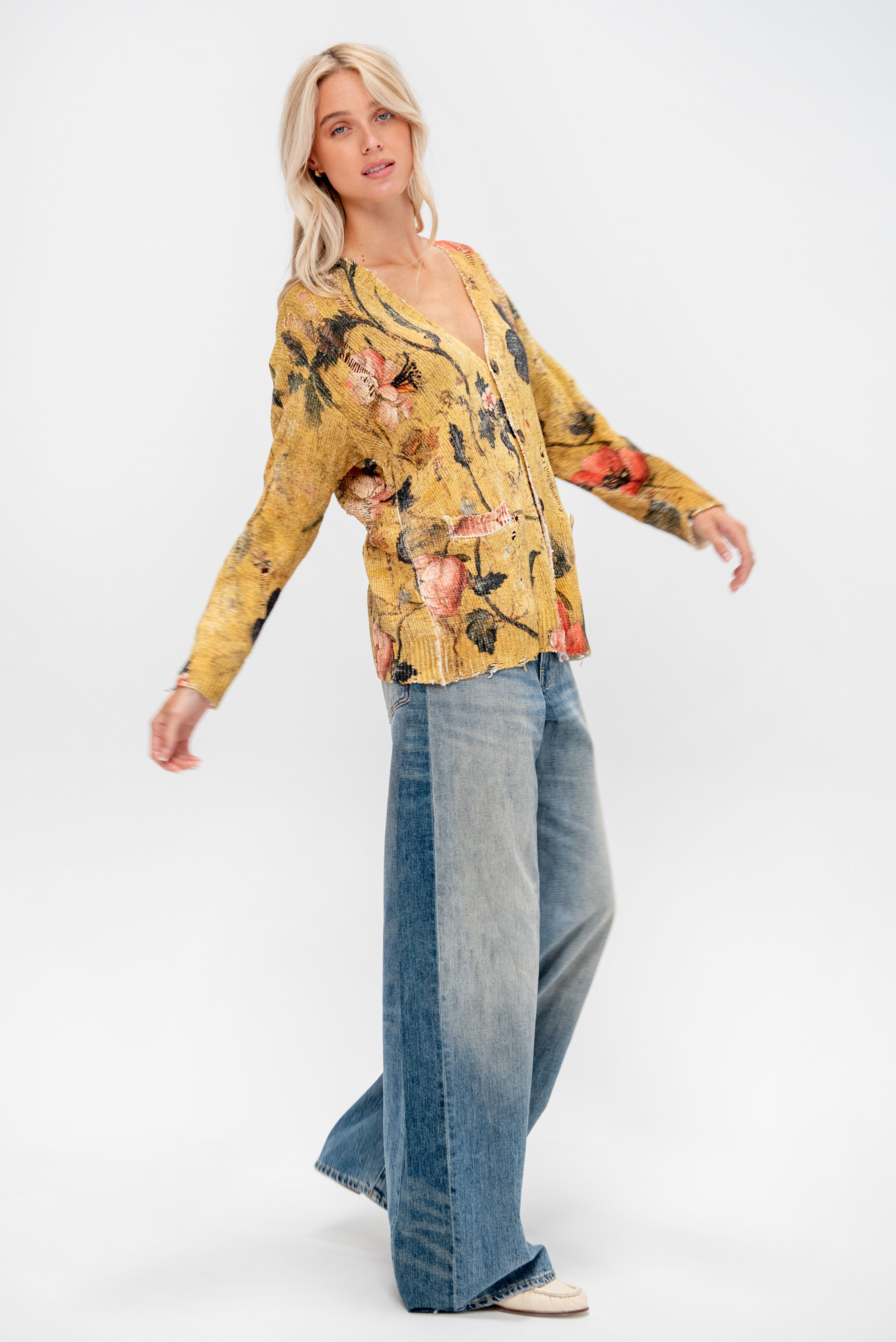 トップス PLEATS PLEASE Flower Printed Cardigan PP51JA684-m-01_grande.jpg?v=