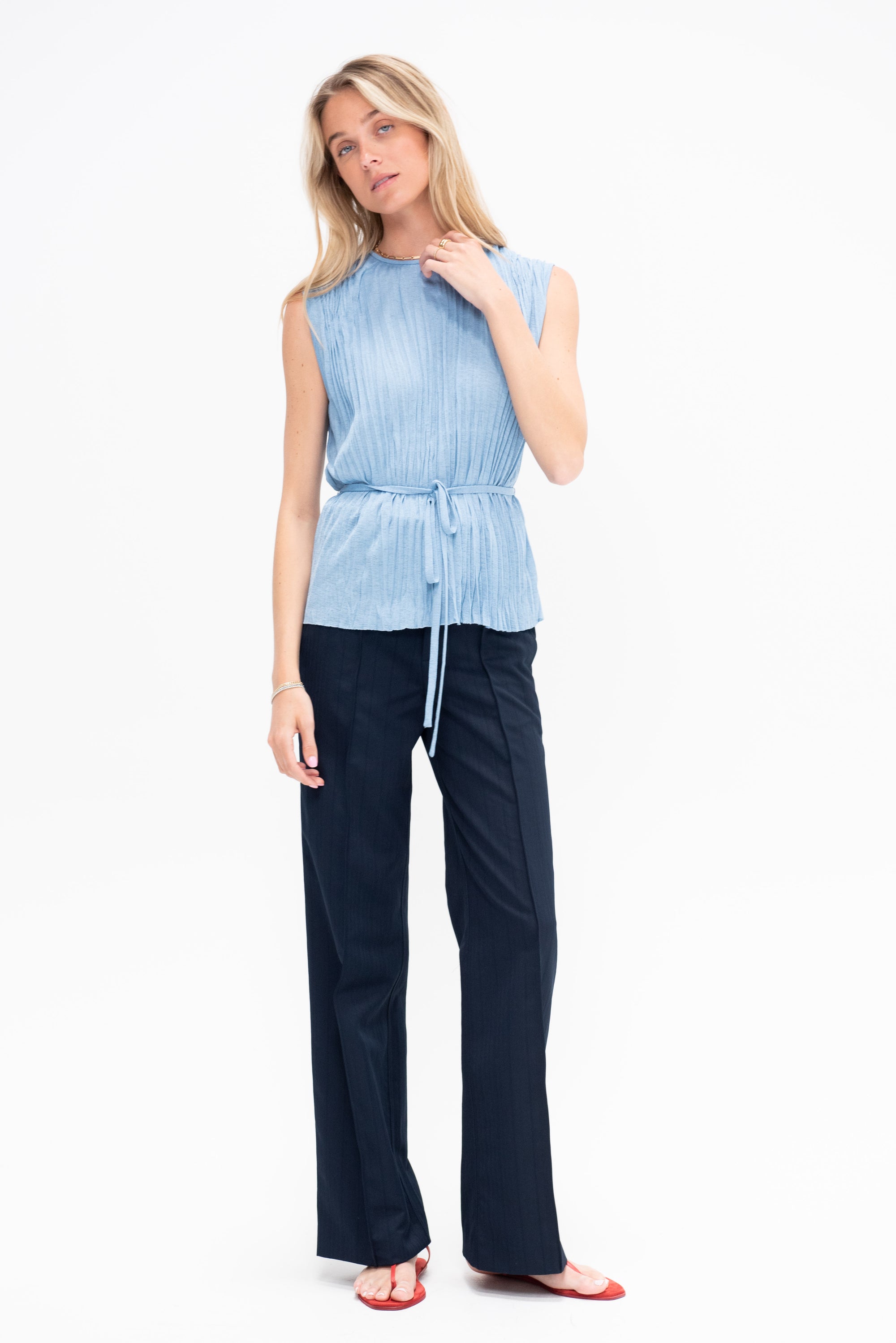 Lyra Top, Pool