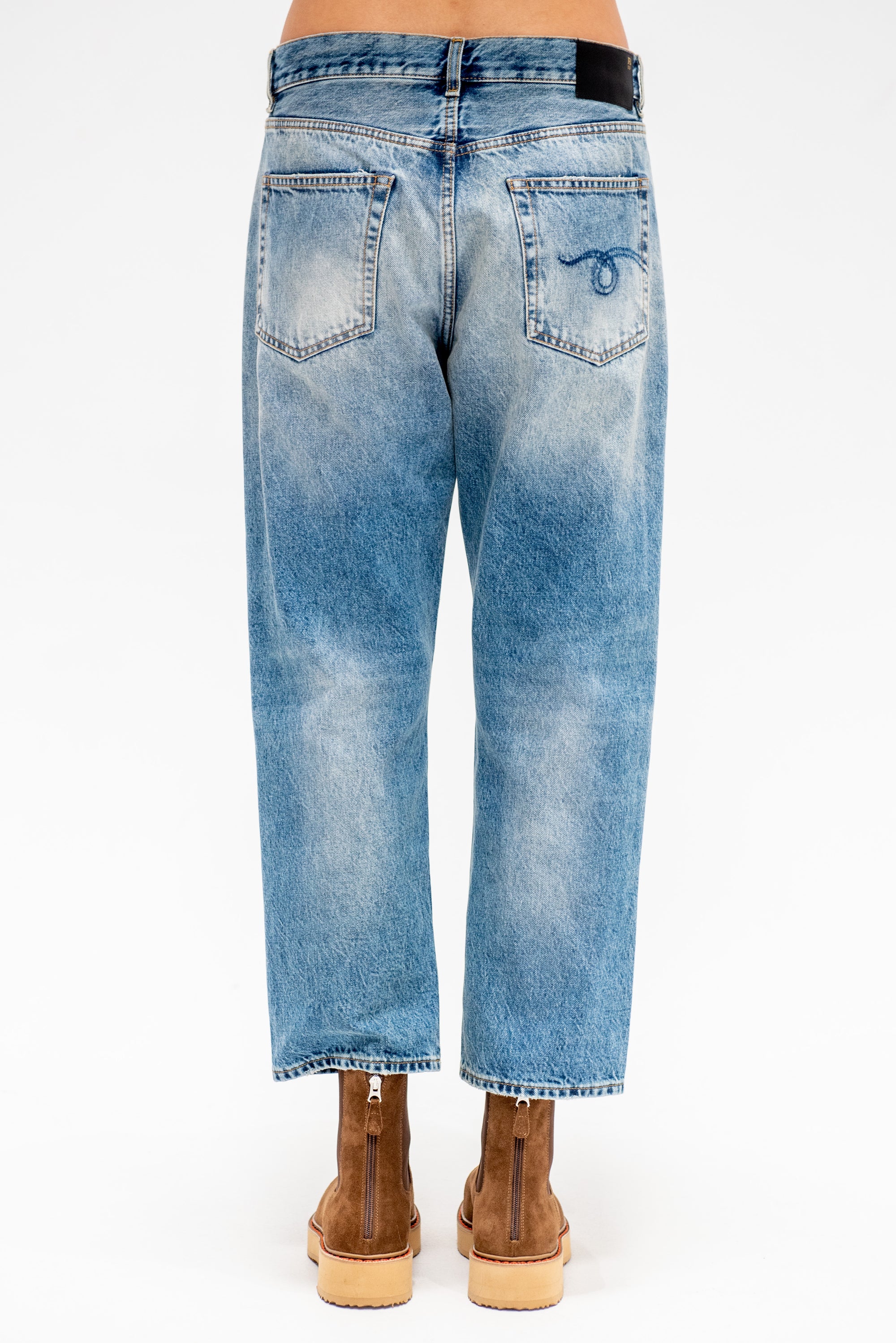 Boyfriend Jean, Jasper