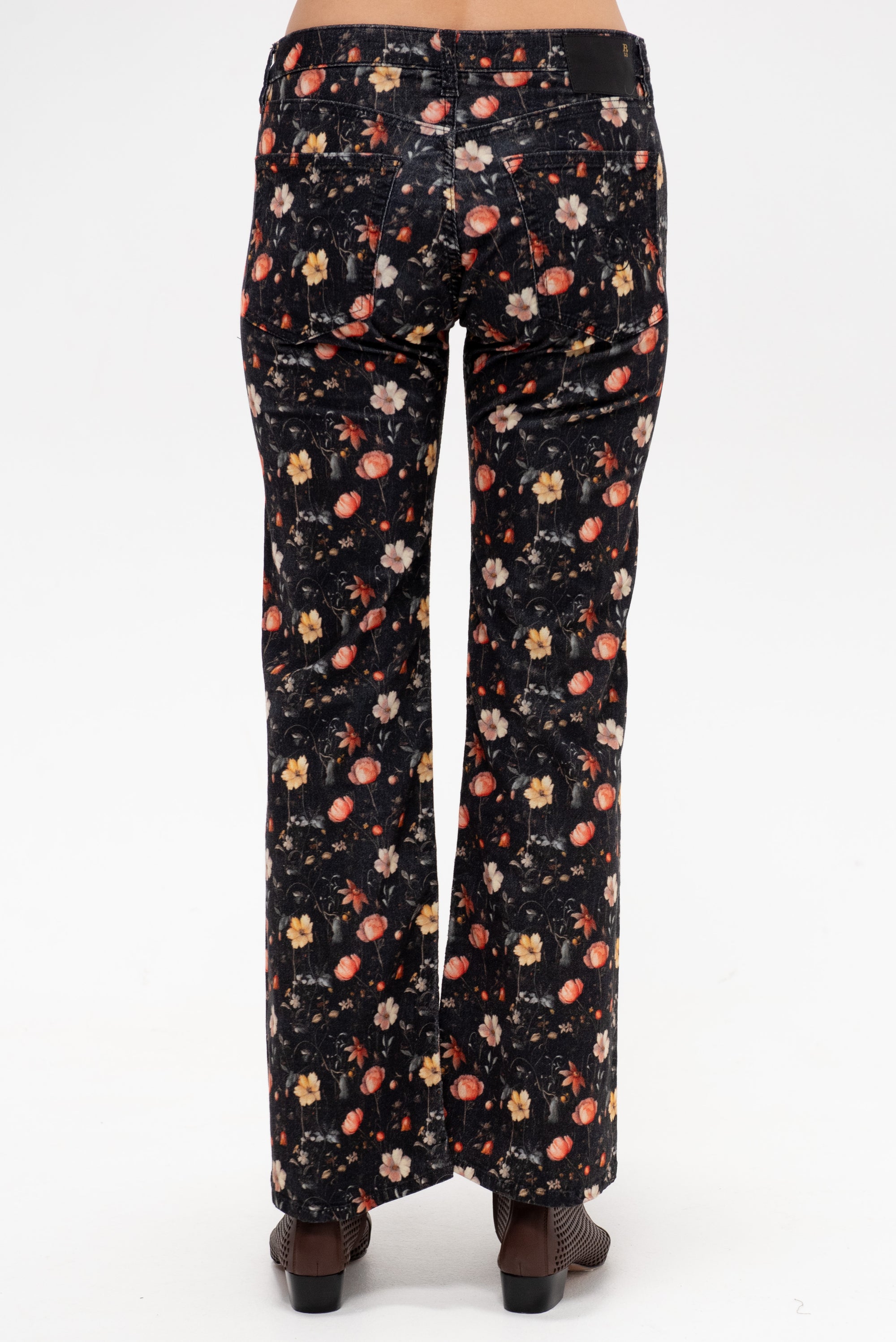 Joan Kick Flare Jean, Luna Petal Velveteen Black