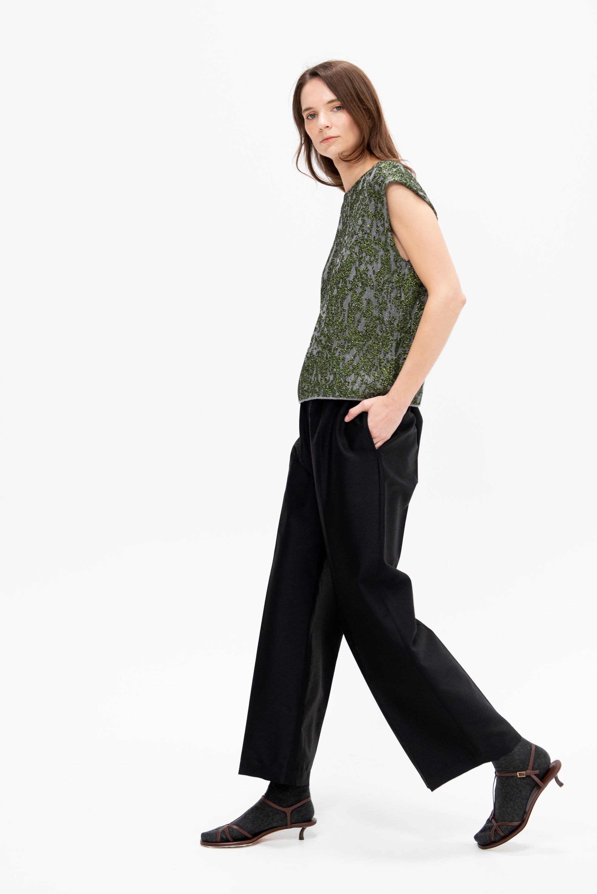 Brocca Vest, Dove Green