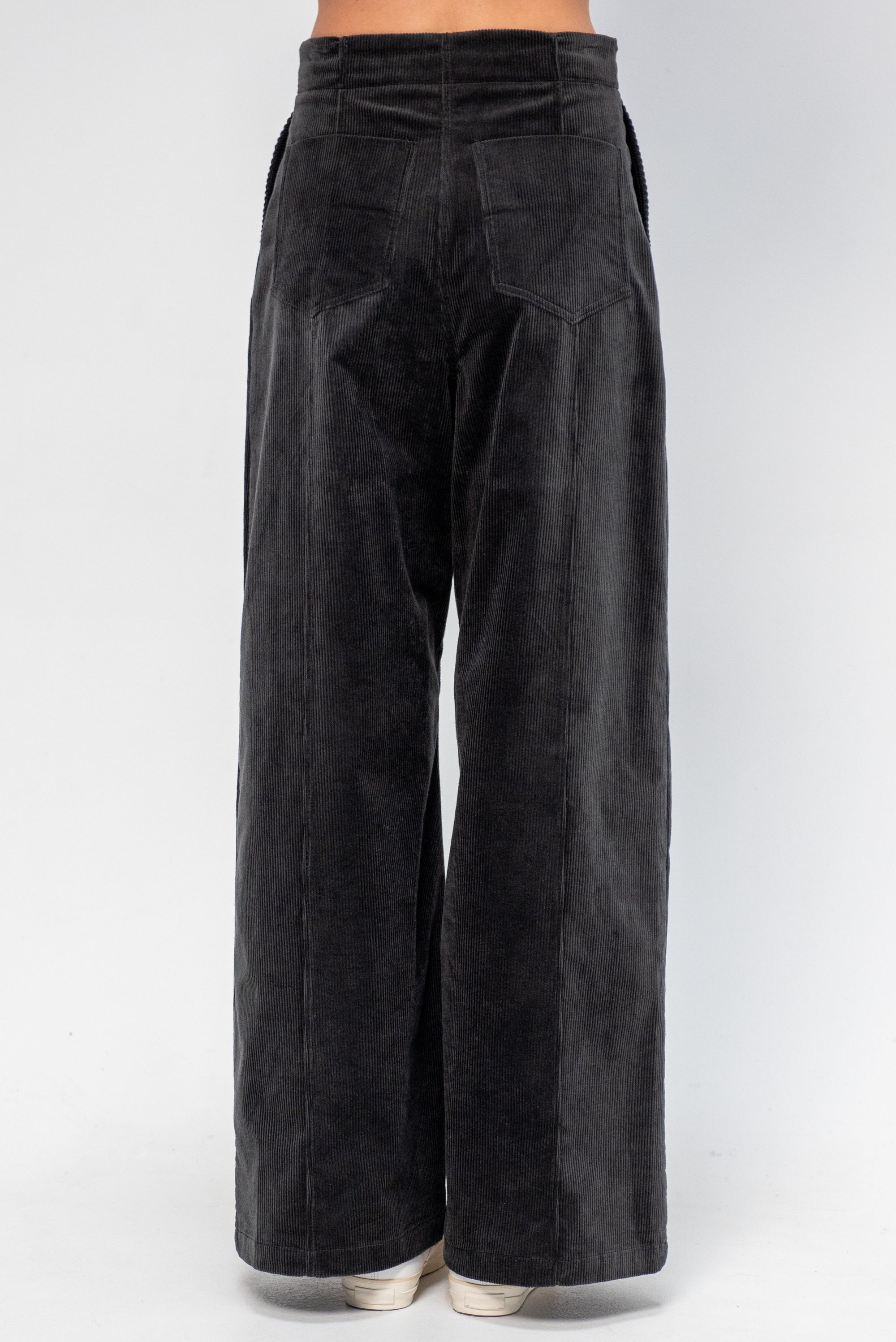 Lanett Pant, Carbon