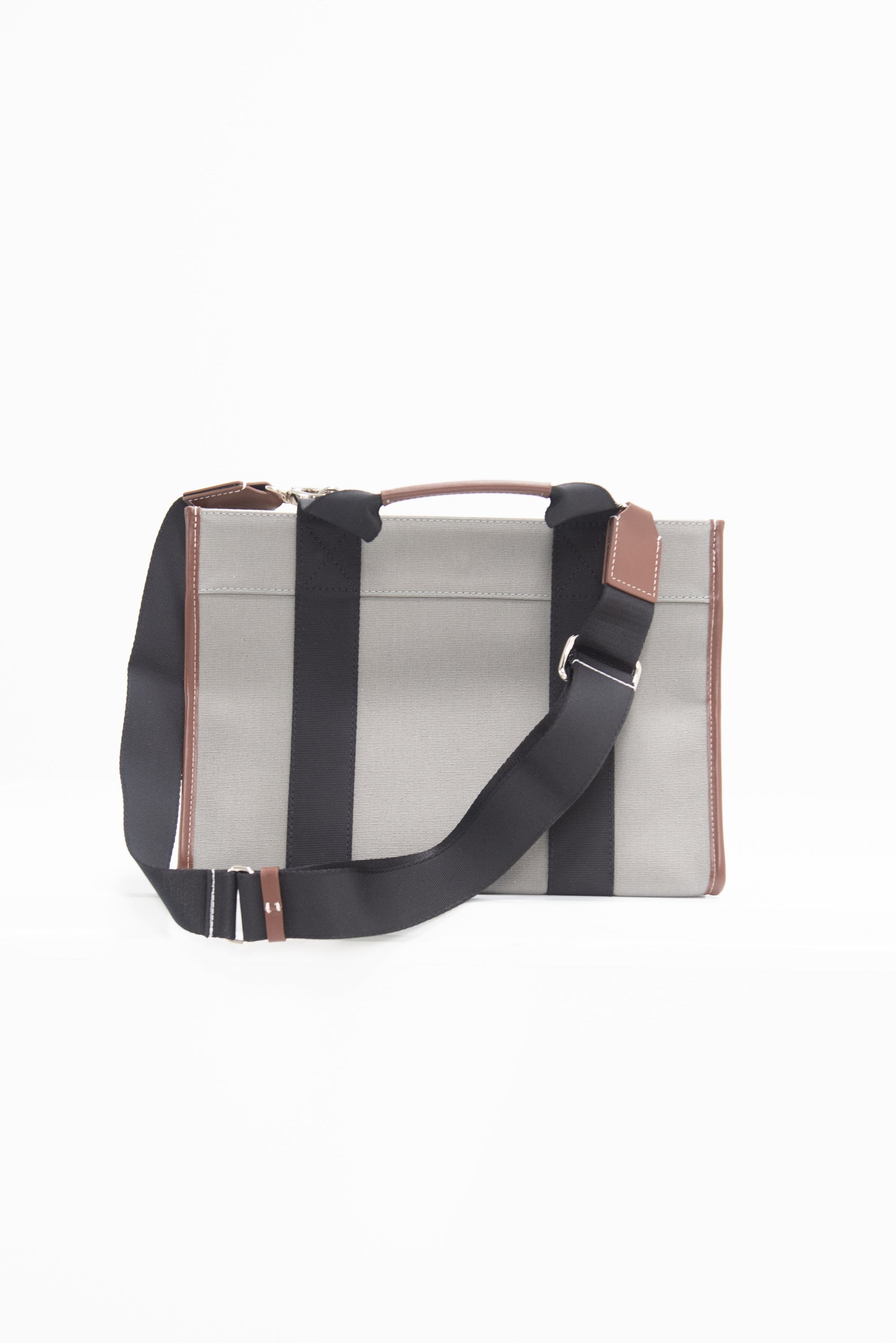 RUE DE VERNEUIL - Traveller M- Rive Droite, Grey &amp; White