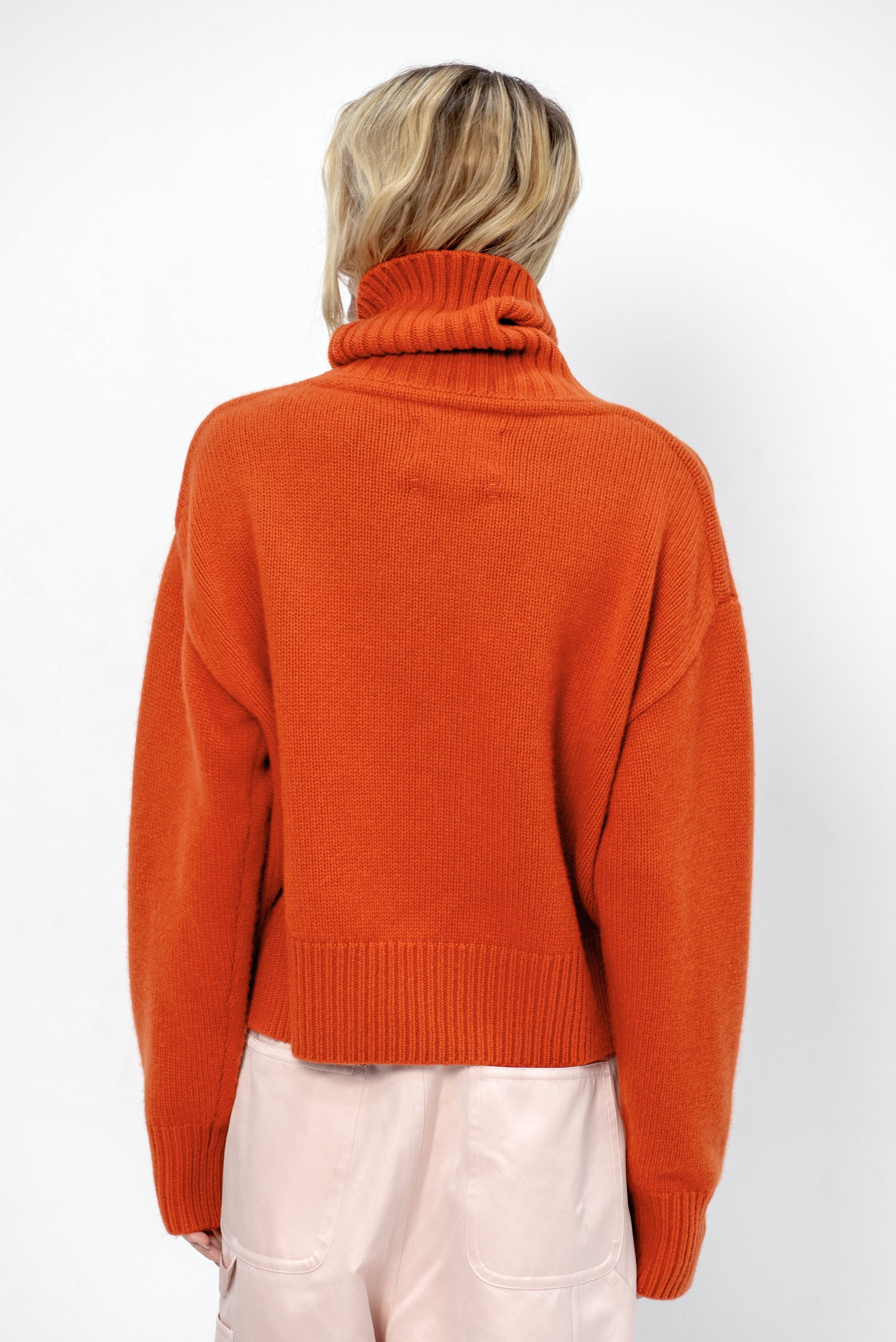 N°434 Crop Xtra, Dark Orange