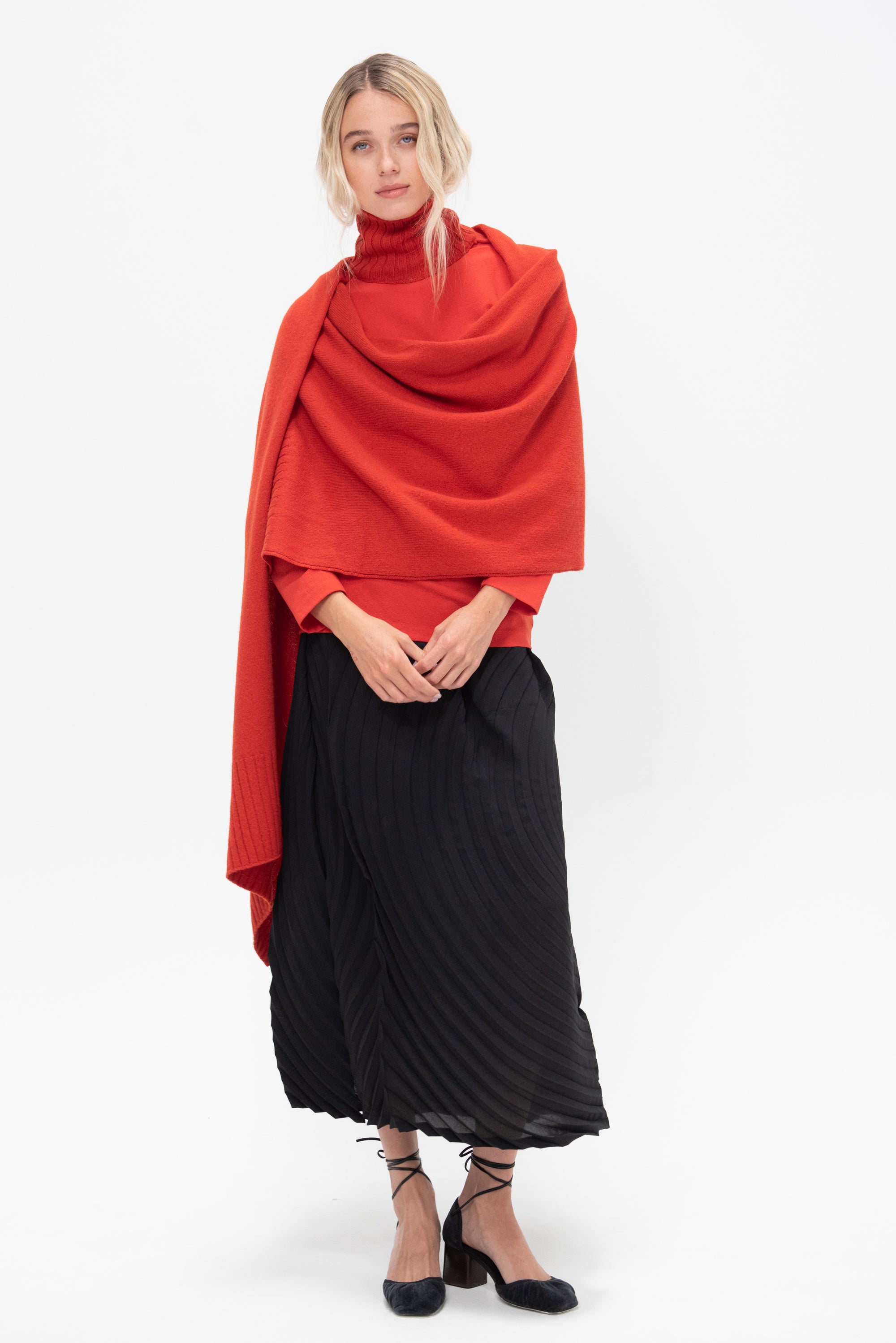 Crooked Wool Knit, Red