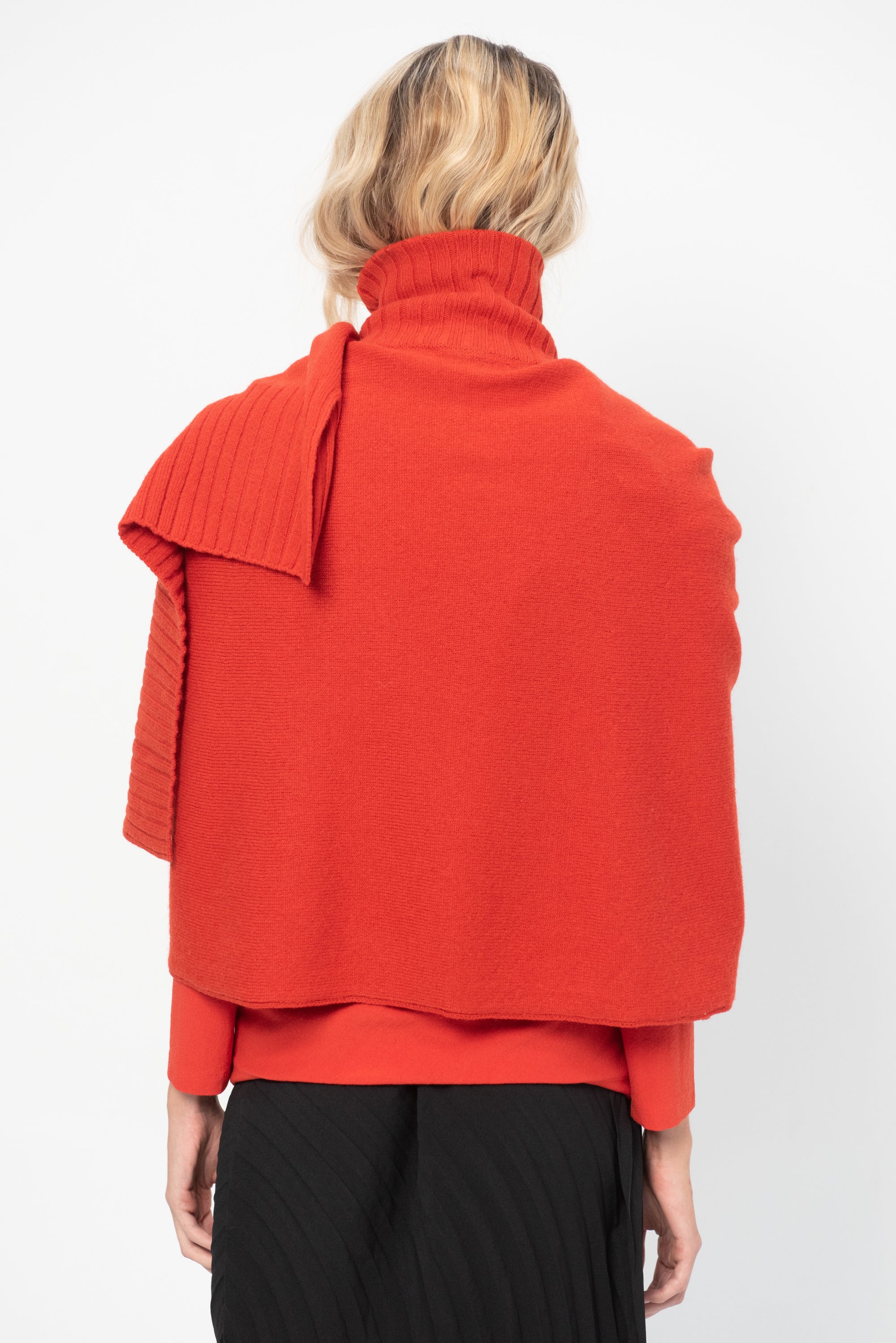 Crooked Wool Knit, Red