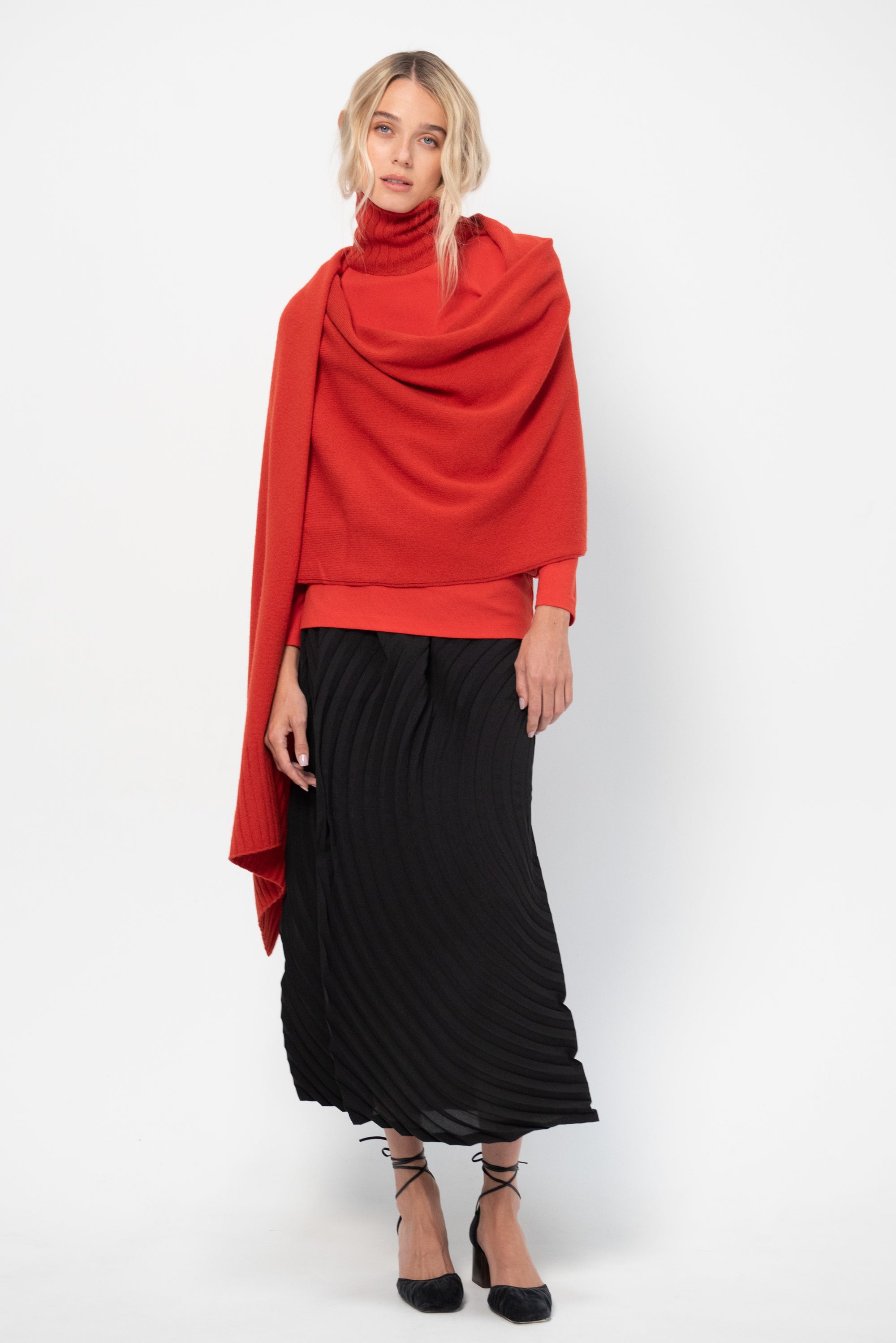 Crooked Wool Knit, Red