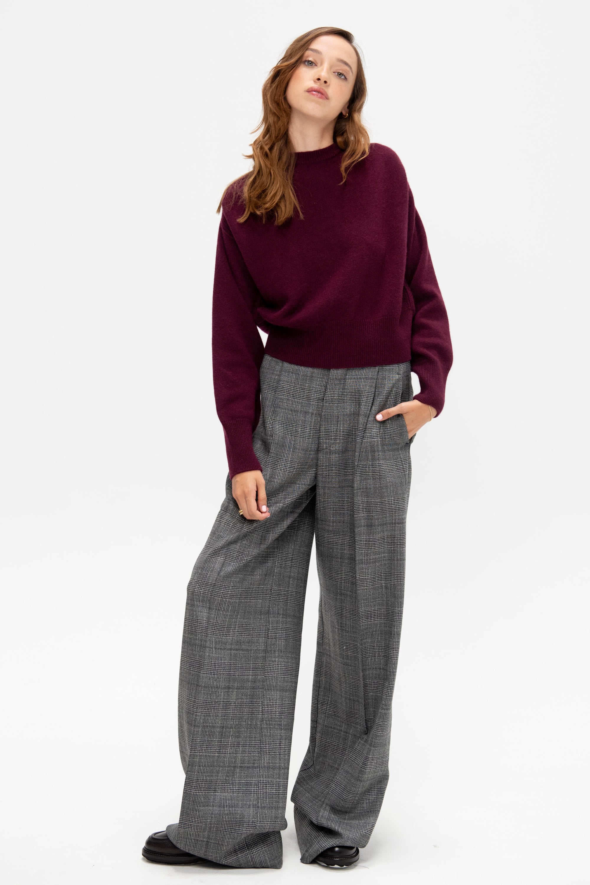 Round Neck Sweater, Bordeaux