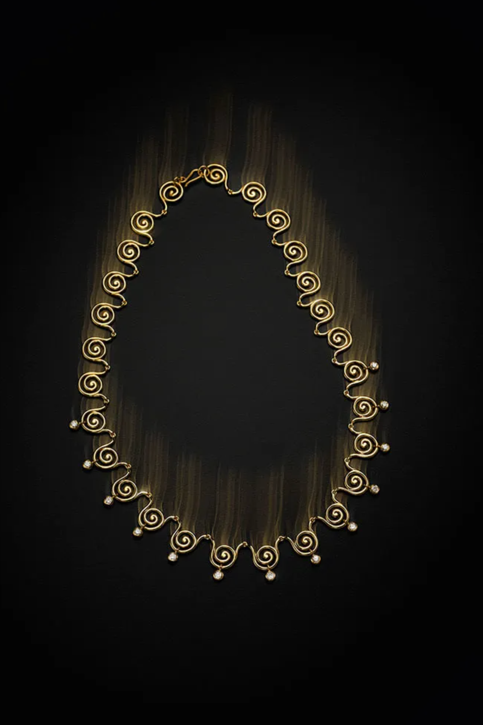 SAUER - Sekhmet Necklace, Yellow Gold