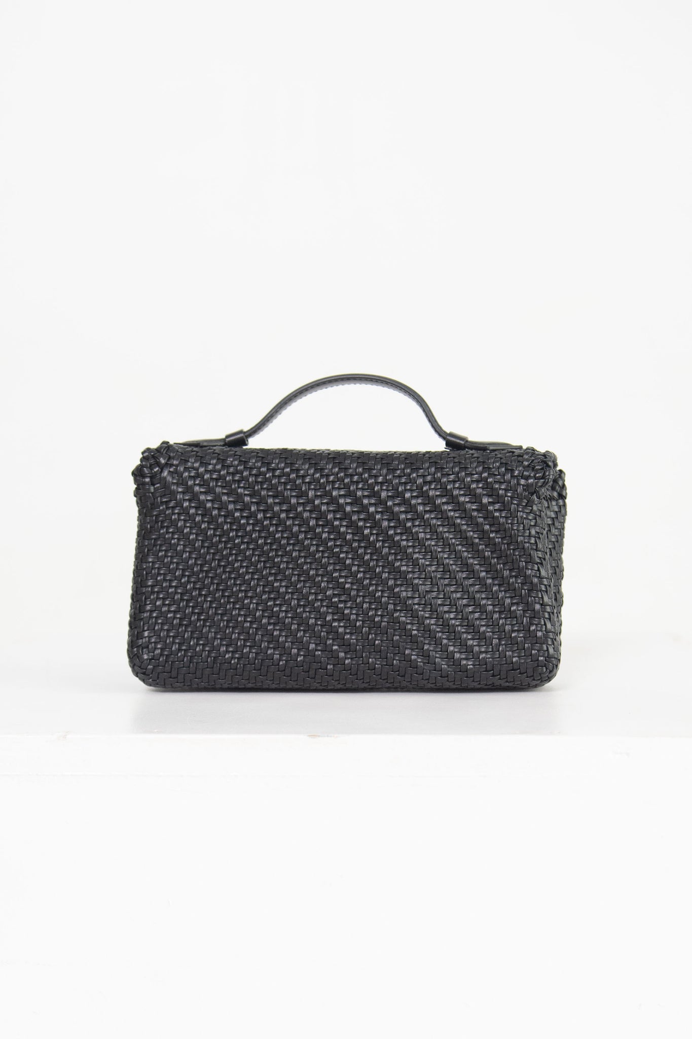 Savette - Symmetry Pochette Woven Leather, Black
