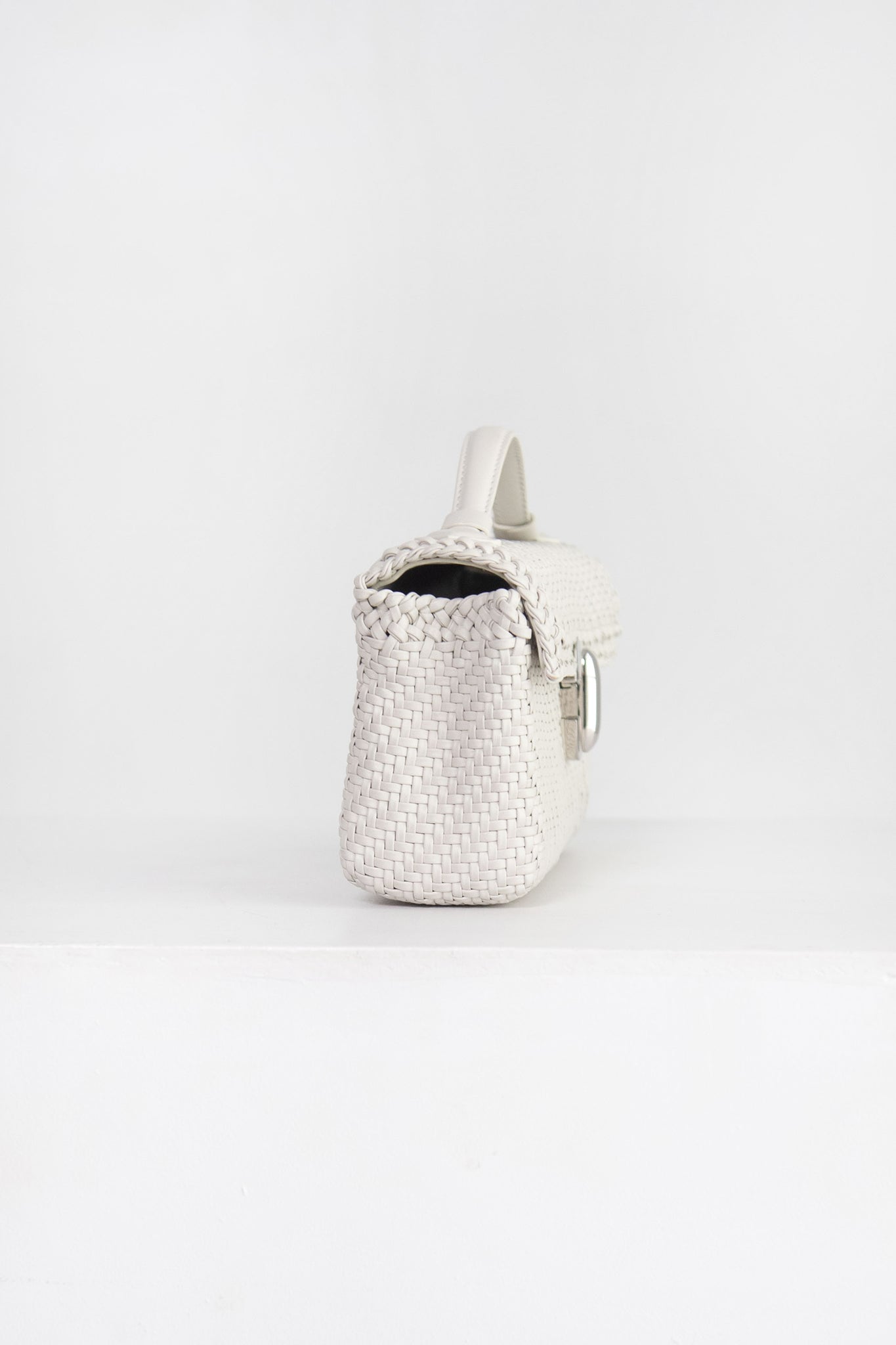 Savette - Symmetry Pochette Woven Leather, Ivory