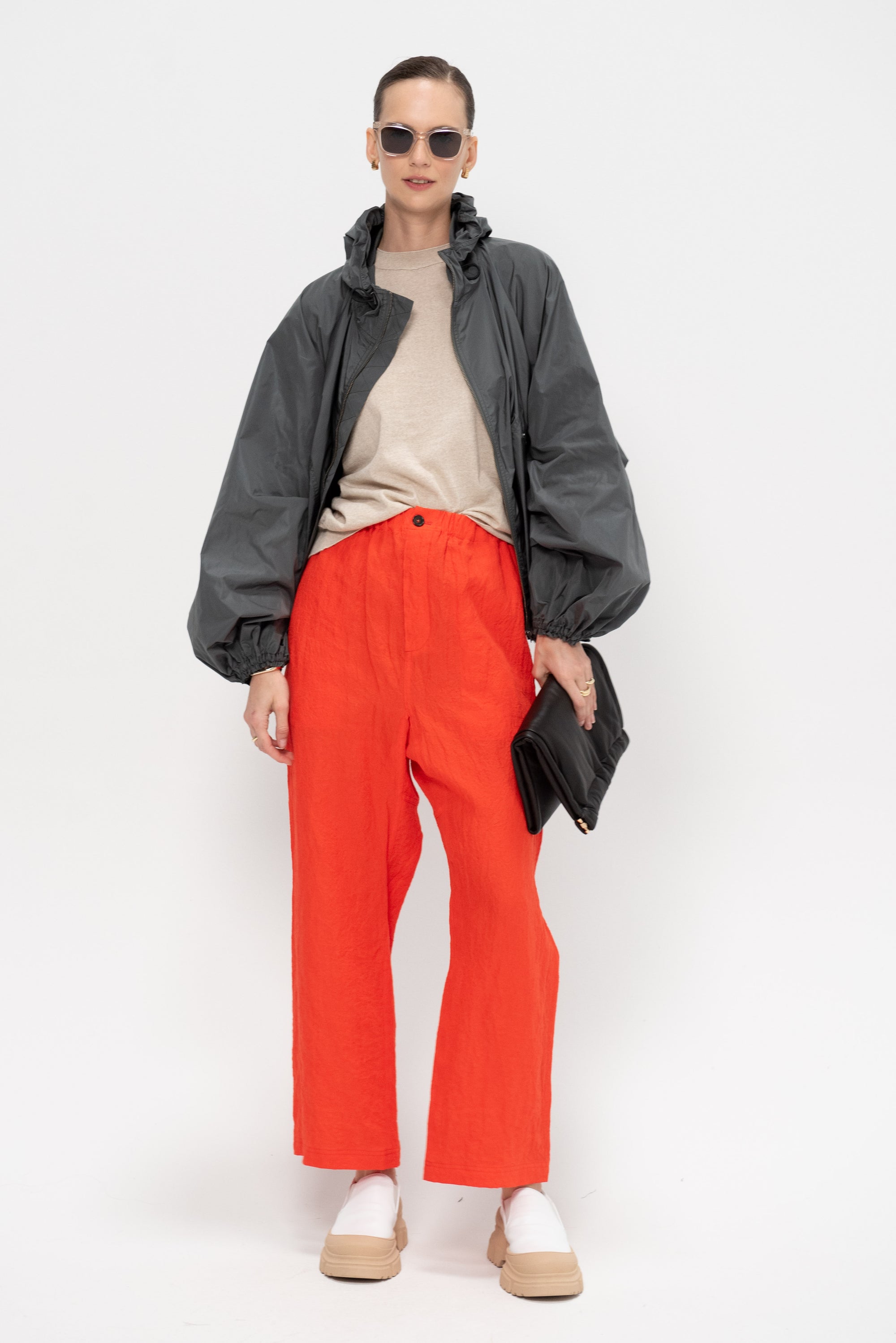 Taffeta Bomber, Iron