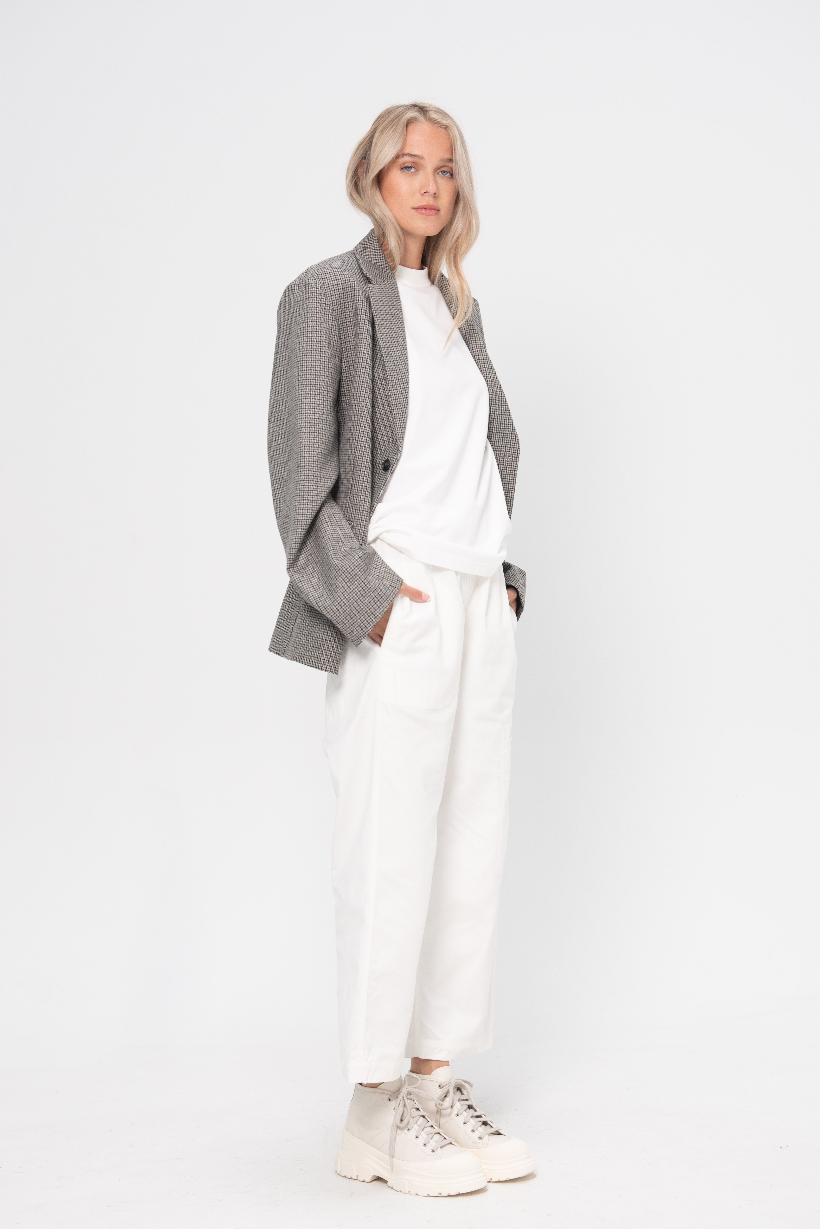 Sofie Dhoore T Shirt 600038804wht