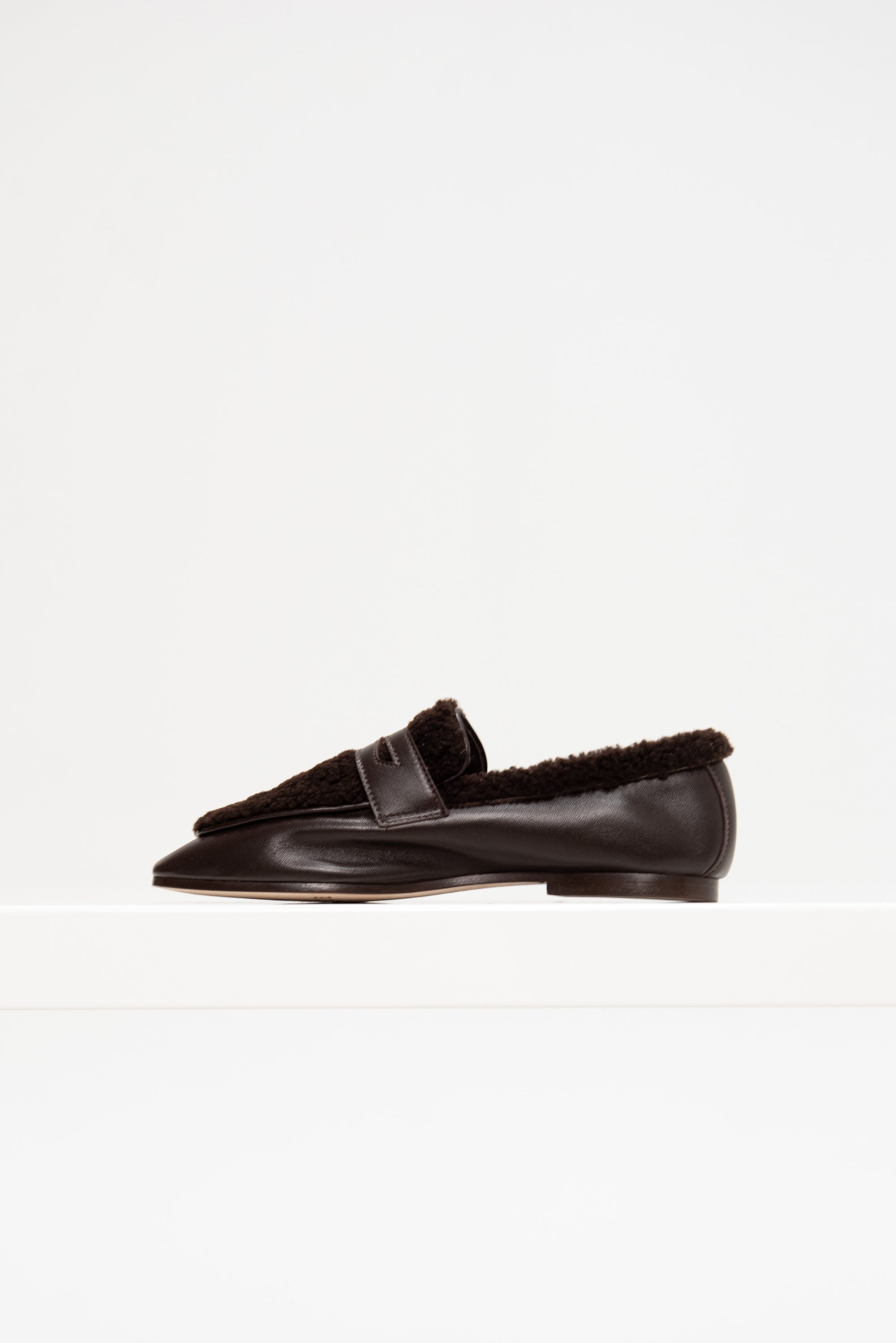 Calfskin &amp; Shearling Essenziale Loafer, Chocolate