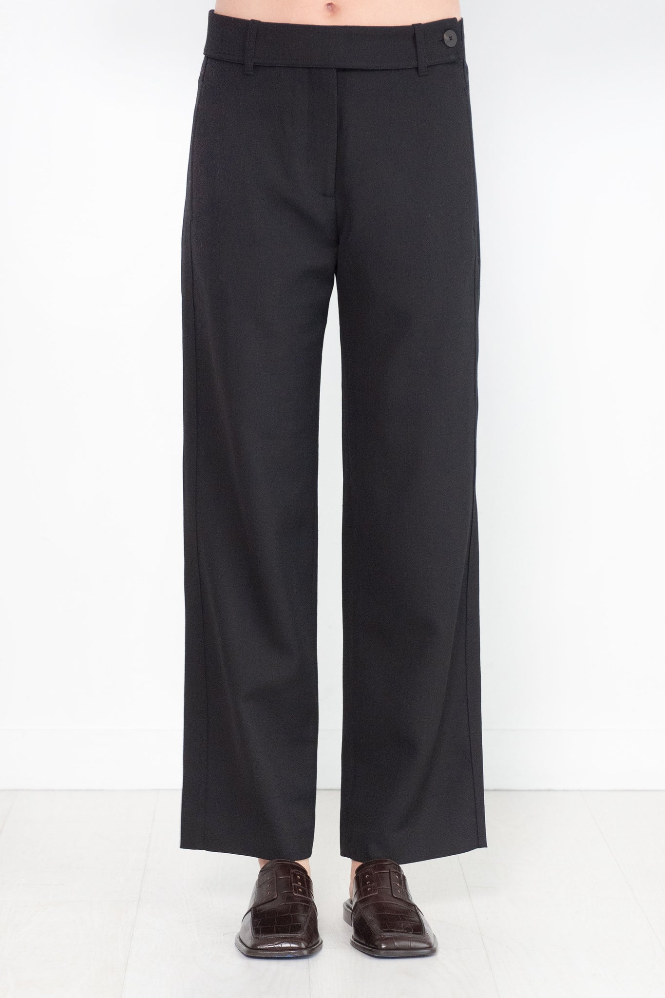 Studio Nicholson - Eyasi Relaxed Straight Leg, Black
