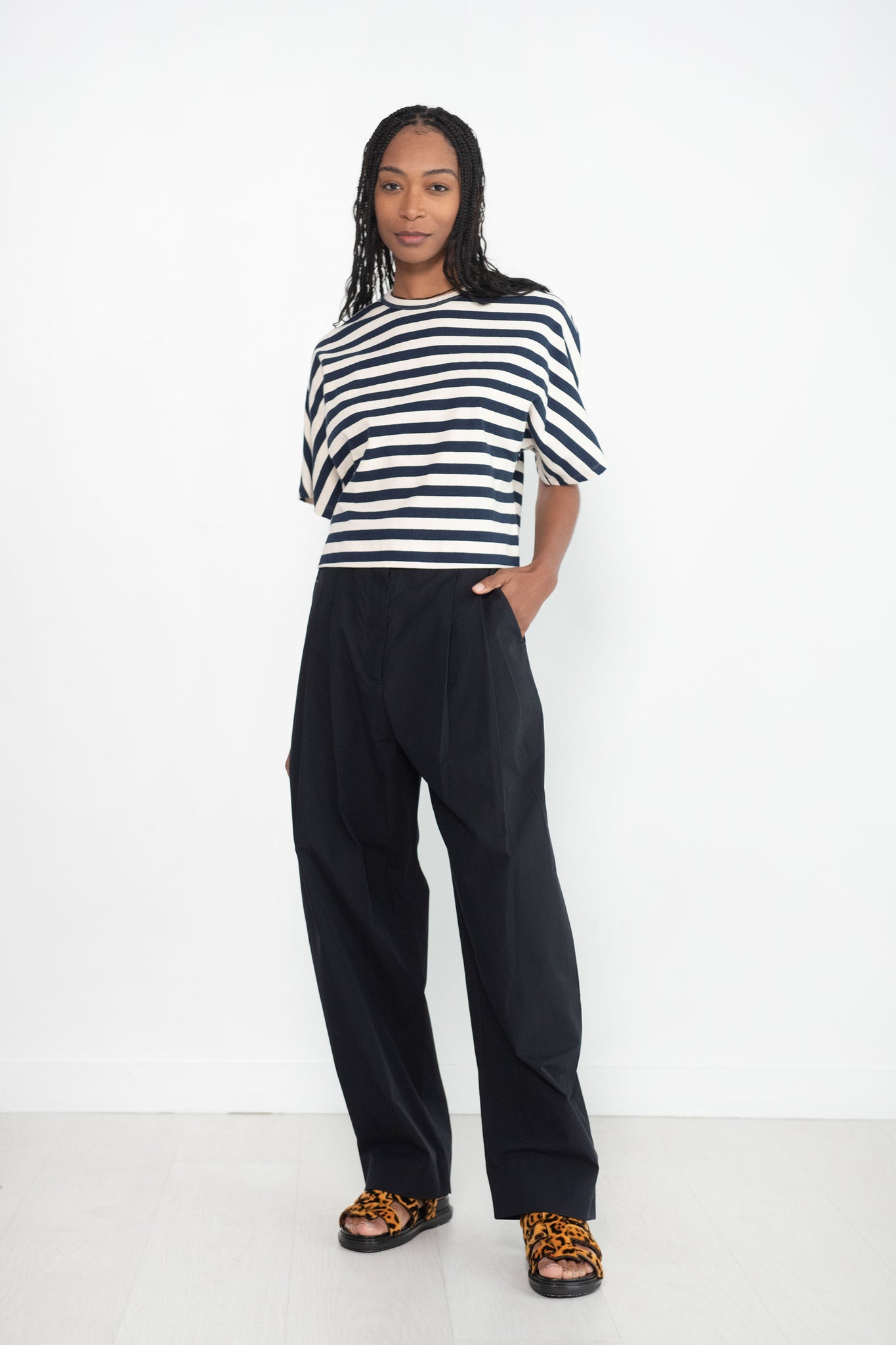 Studio Nicholson - ACUNA DOUBLE PLEAT FRONT PANT, DARK NAVY