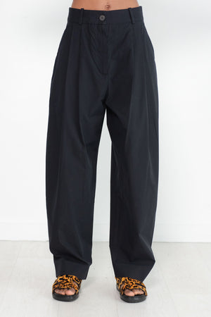 Studio Nicholson - ACUNA DOUBLE PLEAT FRONT PANT, DARK NAVY