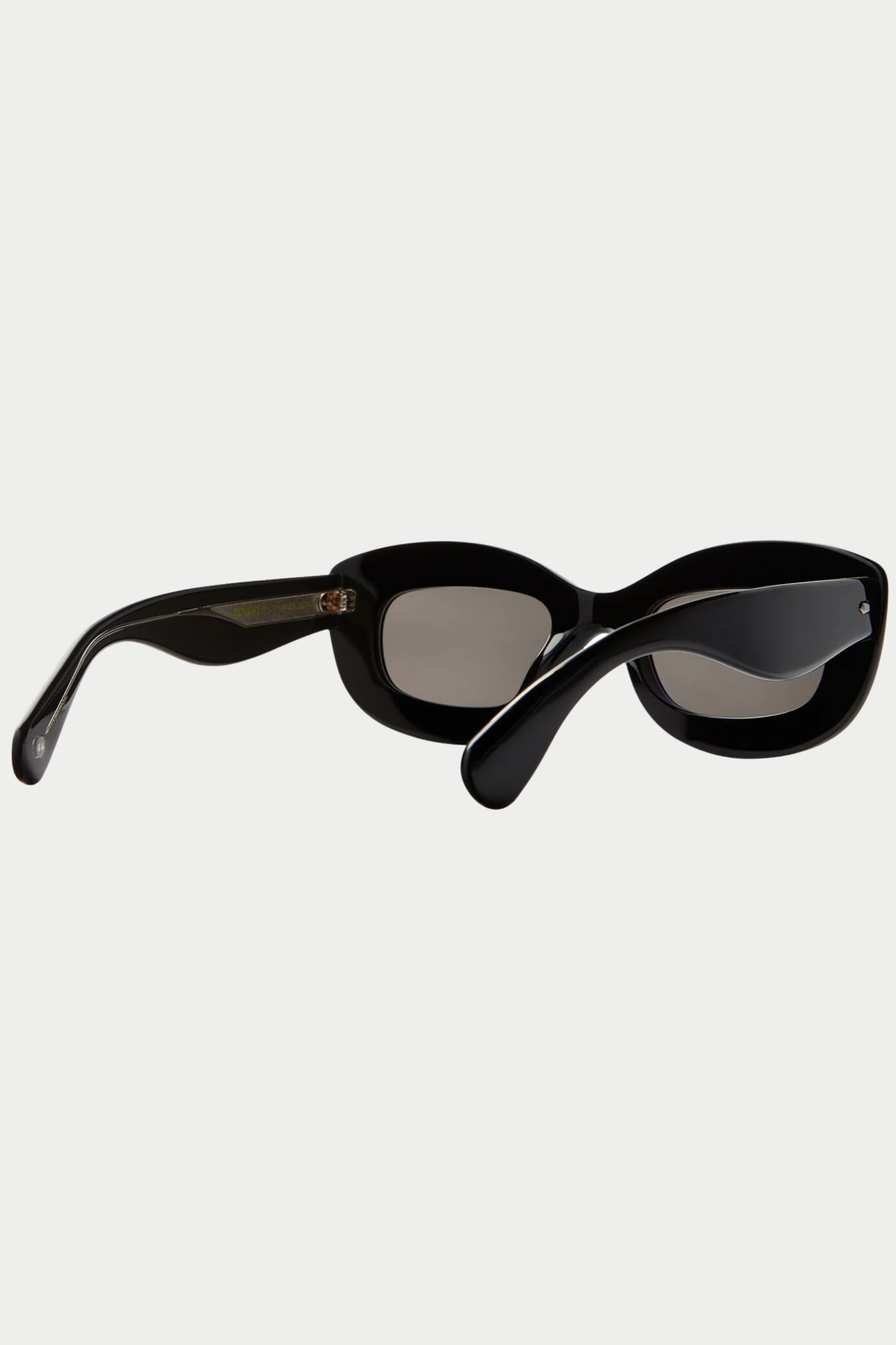 GARRETT LEIGHT - Dolores Sun, Black &amp; Grey