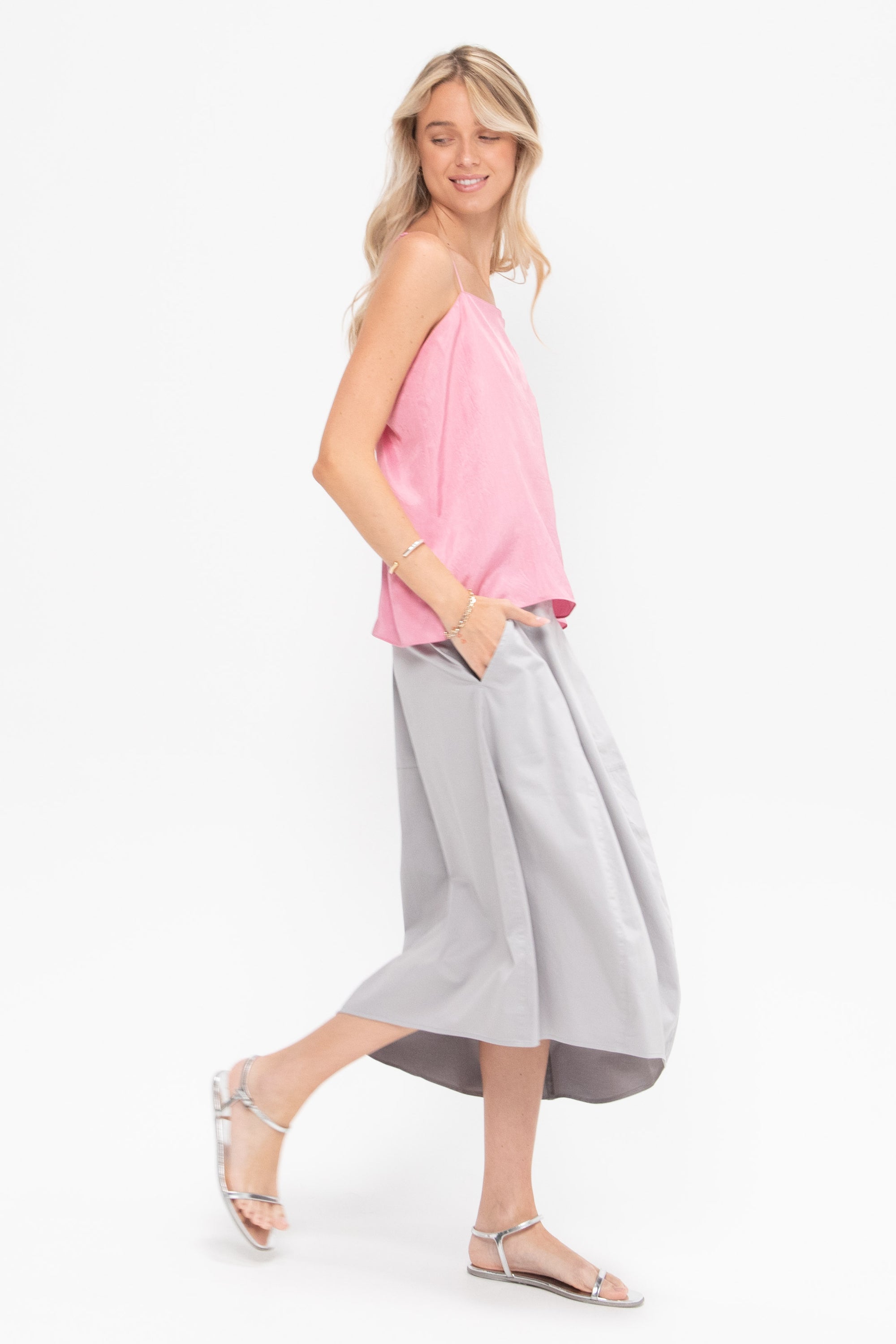 Garment Dyed Silky Cotton Asymmetrical Balloon Skirt - Short, Grey