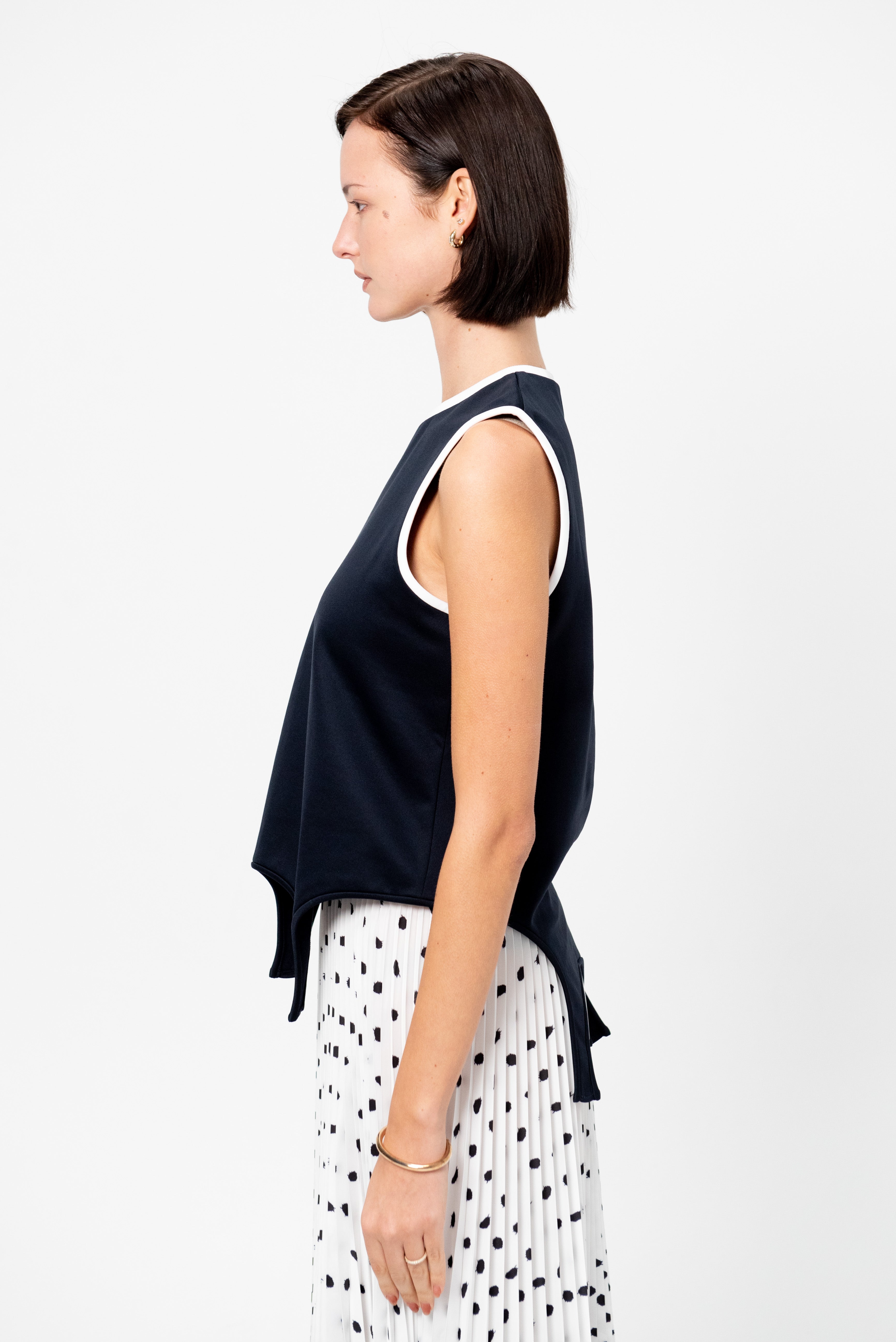 Tibi Active Knit Flip Tank, Navy – Kick Pleat