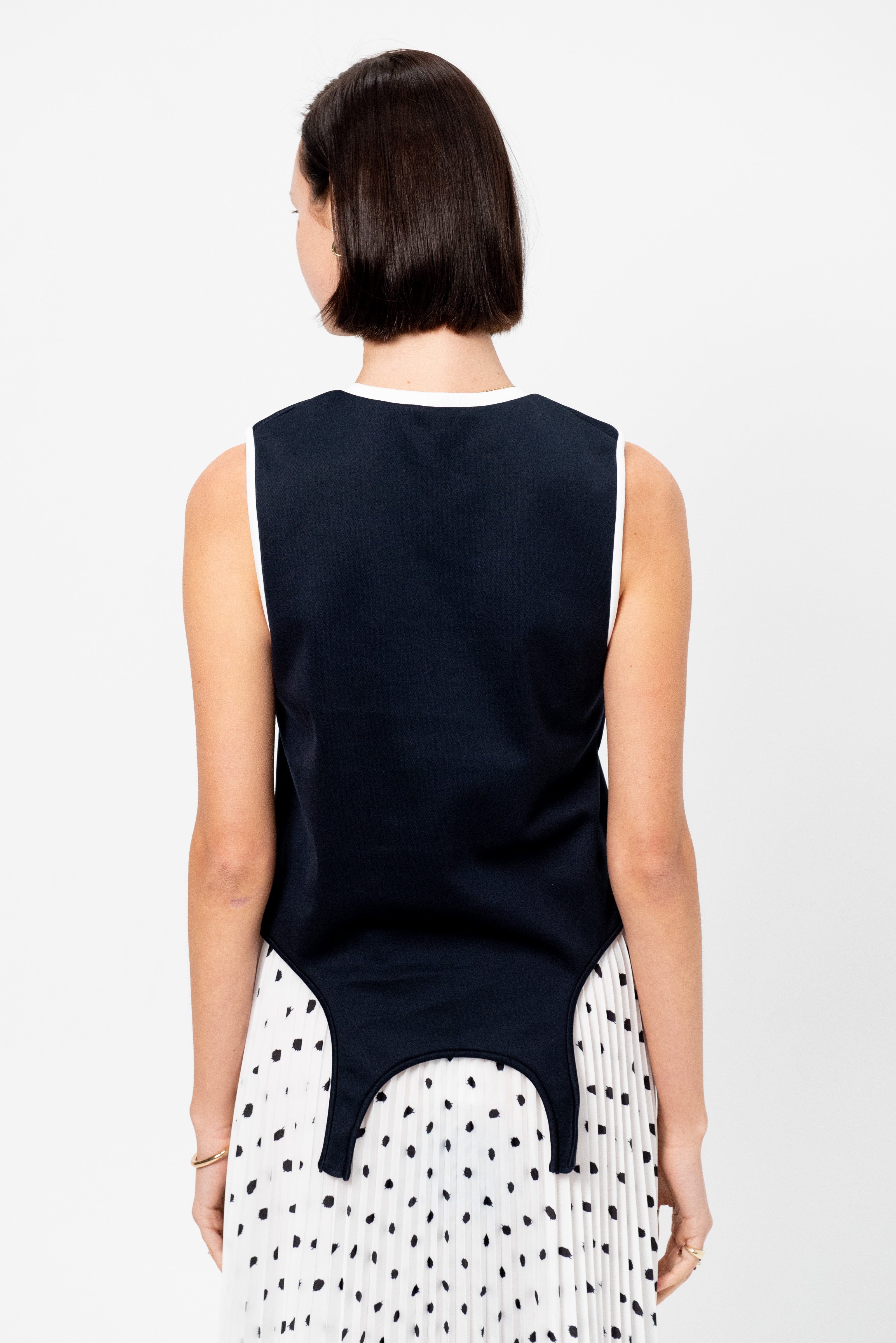 Tibi Active Knit Flip Tank, Navy – Kick Pleat