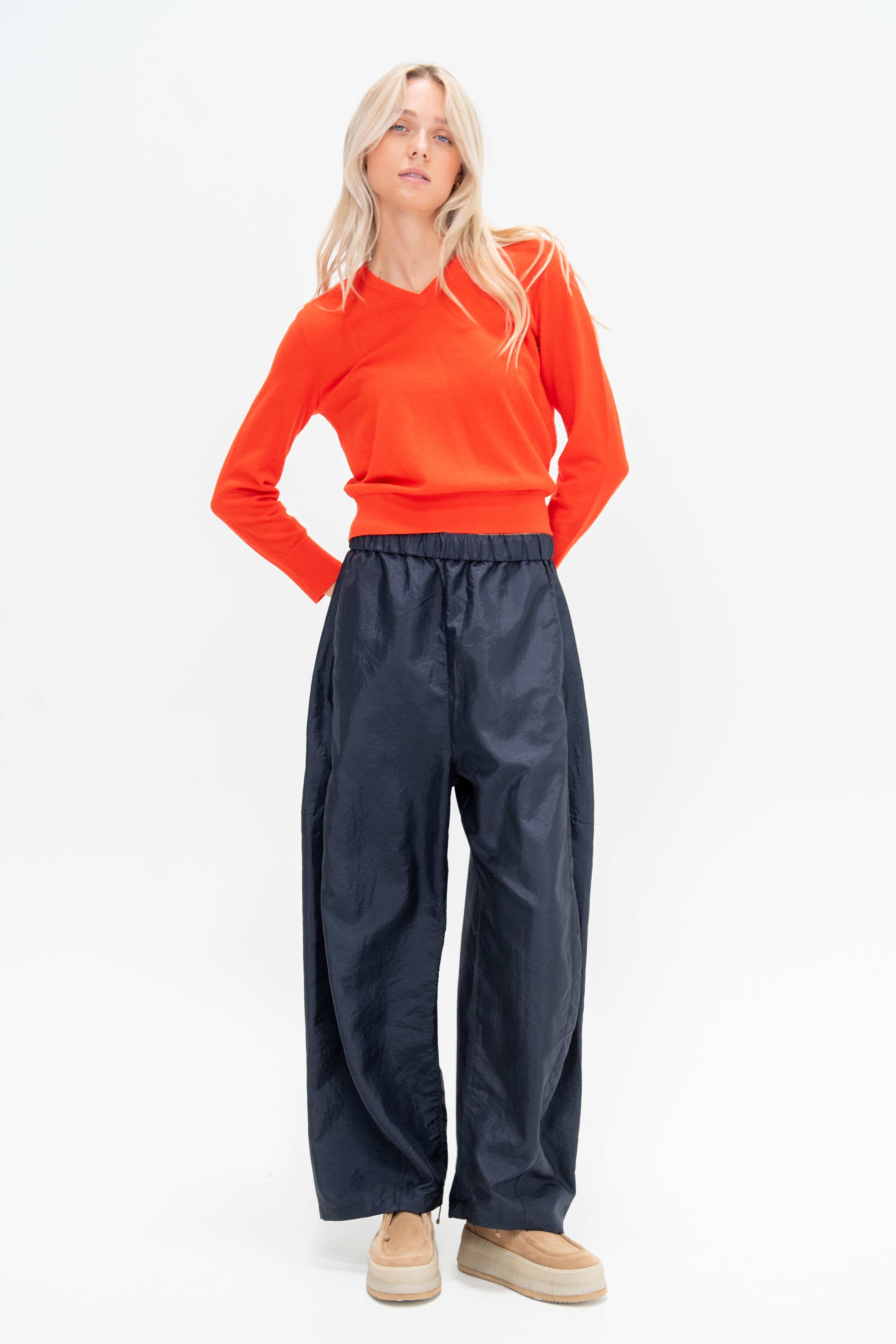 Tibi Skinlike Mercerized Wool Shrunken V-Neck Sweater, Red – Kick