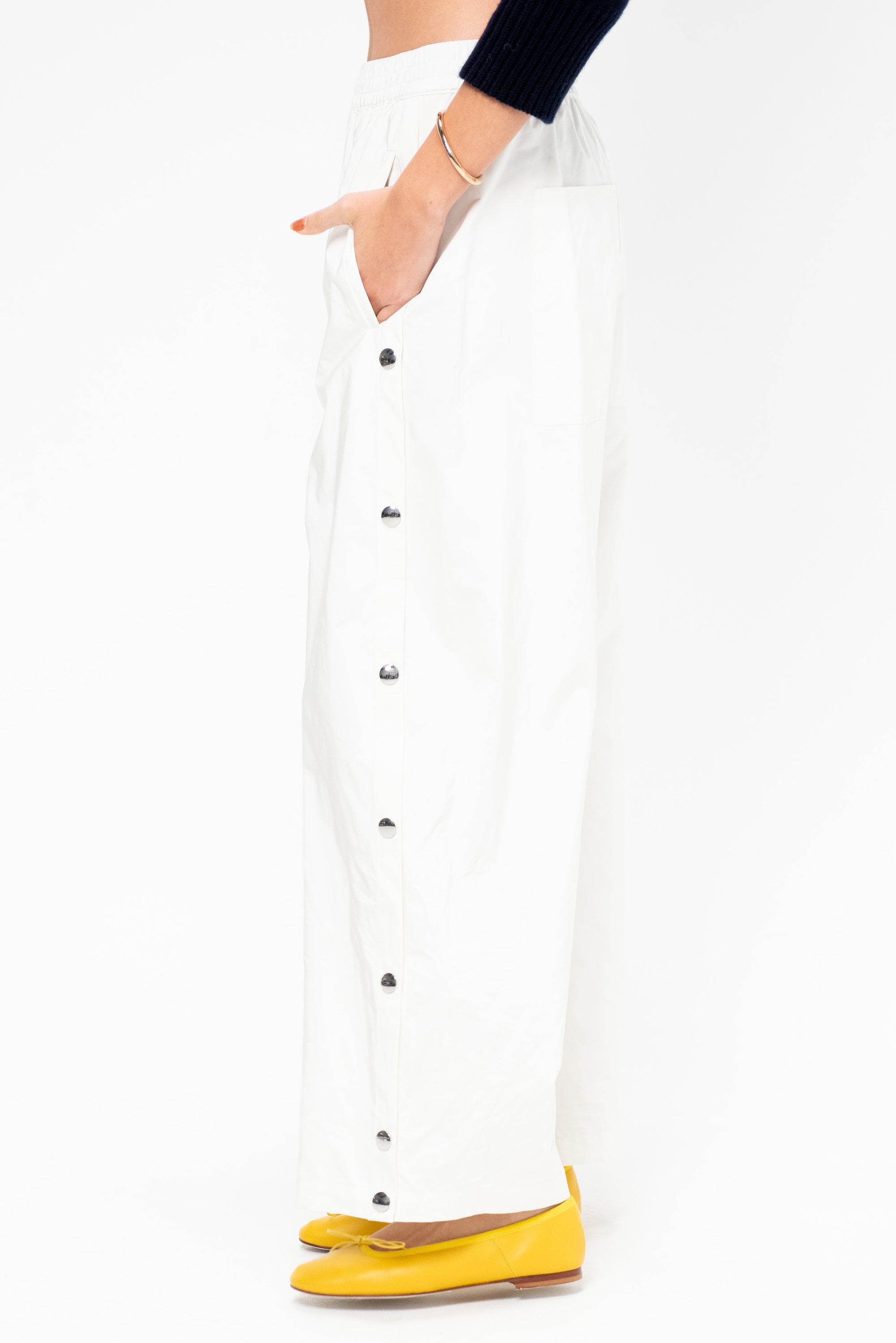 Nylon Snap Pull On Jogger - Short