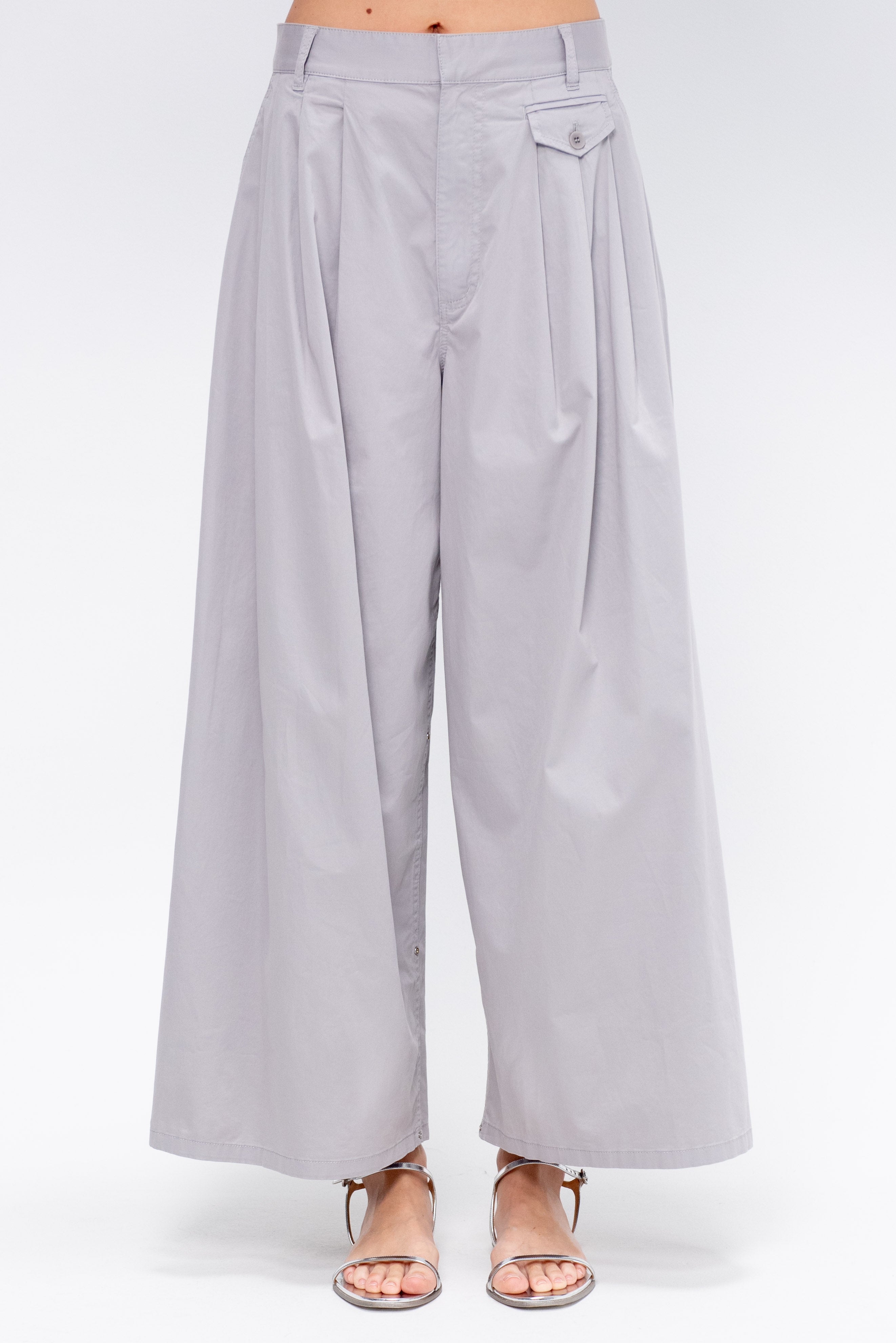 パンツ GARMENT DYE LIGHTWEIGHT PLAINWEAVE MHL.（エムエイチエル）の「GARMENT DYE LIGHTWEIGHT PLAINWEAVE