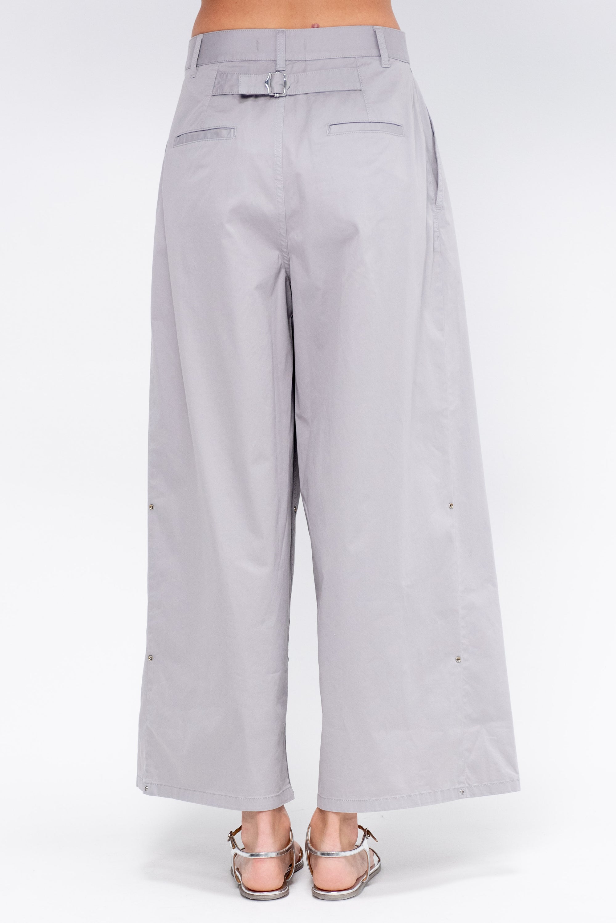 Garment Dyed Silky Cotton Triple Pleat Pant - Short, Grey